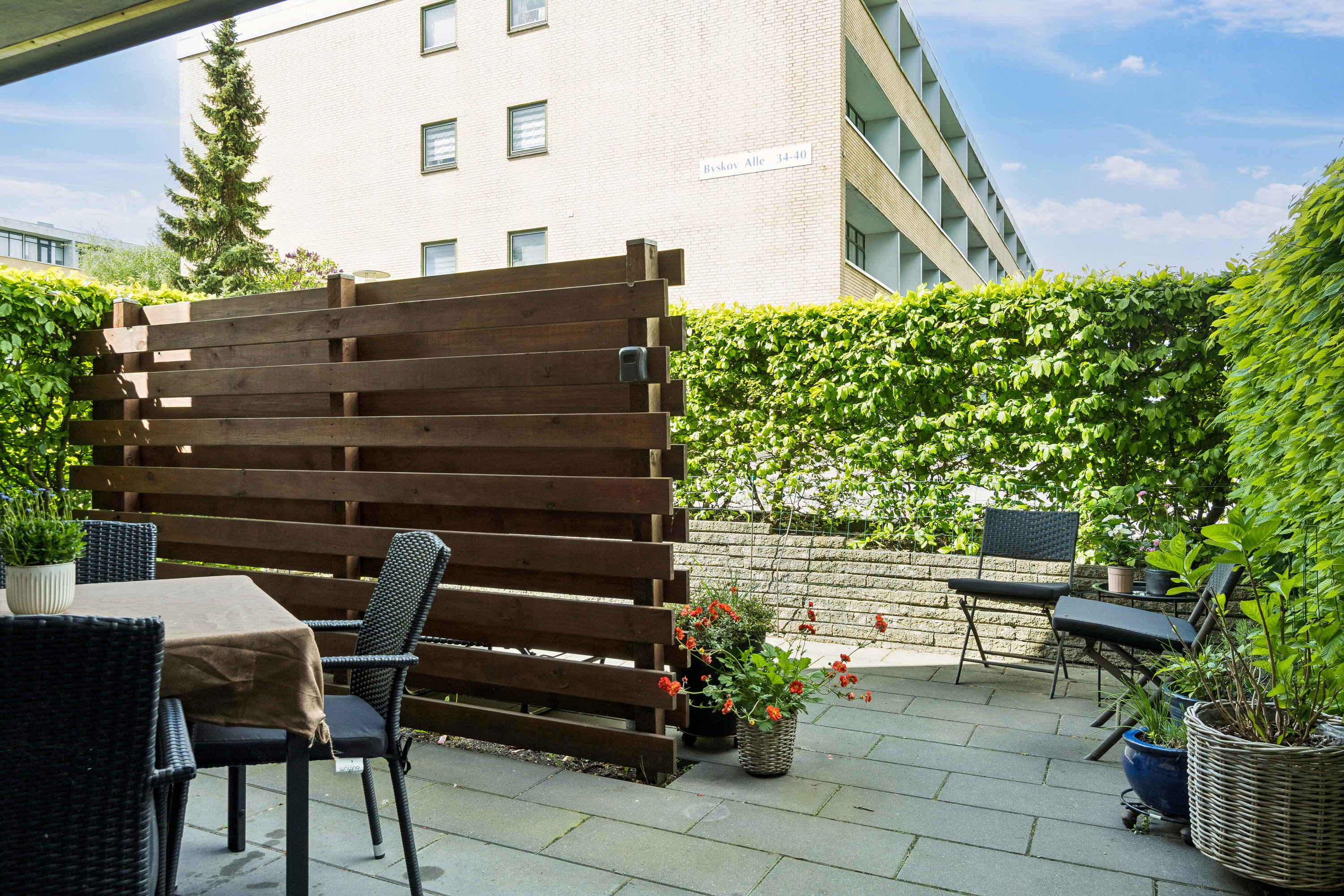 Fremhævet terrasse billede i fuldskærmstilstand. Billede af Søndermarksvej 33, st.. tv., 4200 Slagelse
