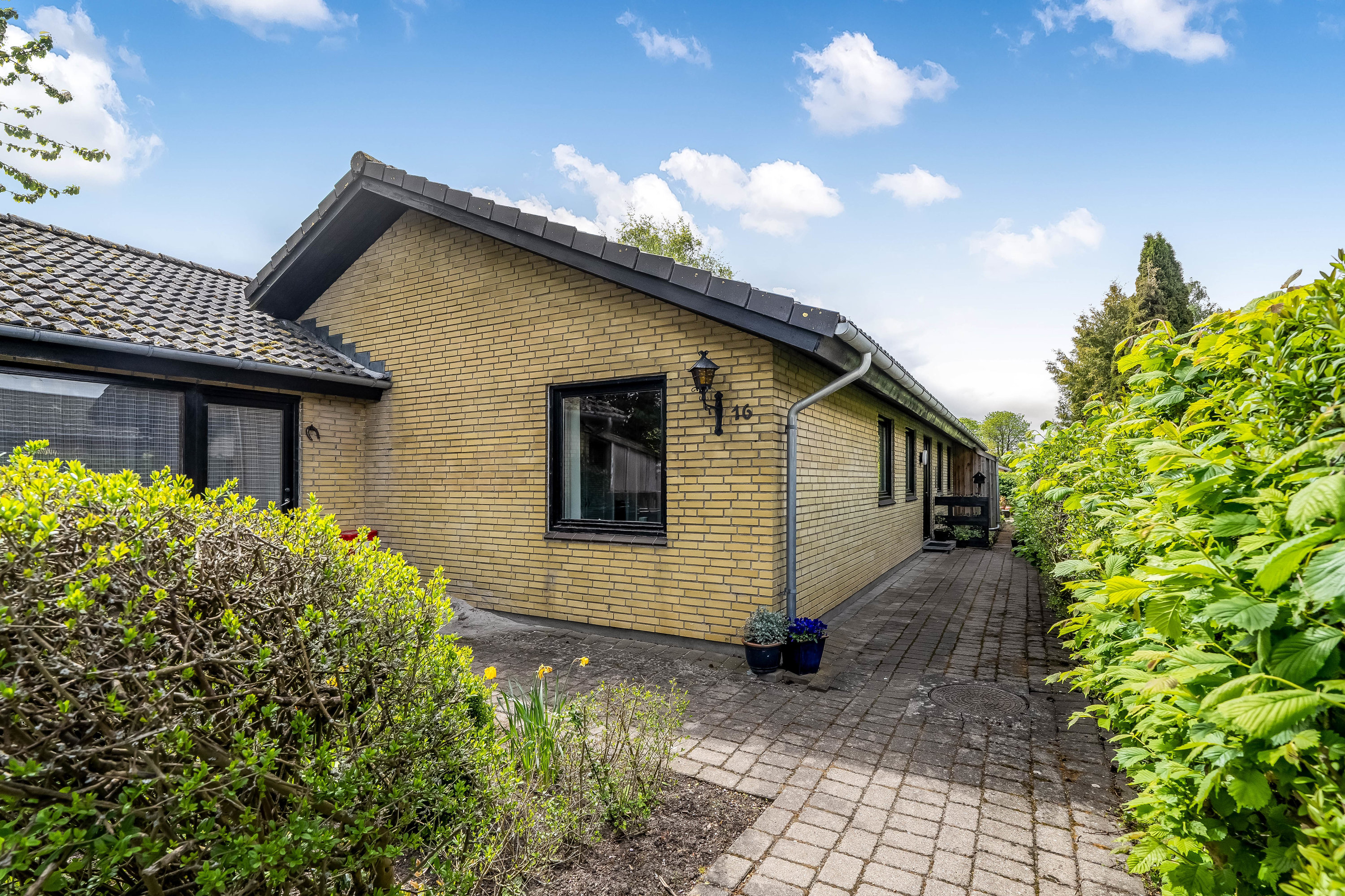 Fremhævet andet billede i fuldskærmstilstand. Billede af Herlevgårdsvej 16, Nørre Herlev, 3400 Hillerød