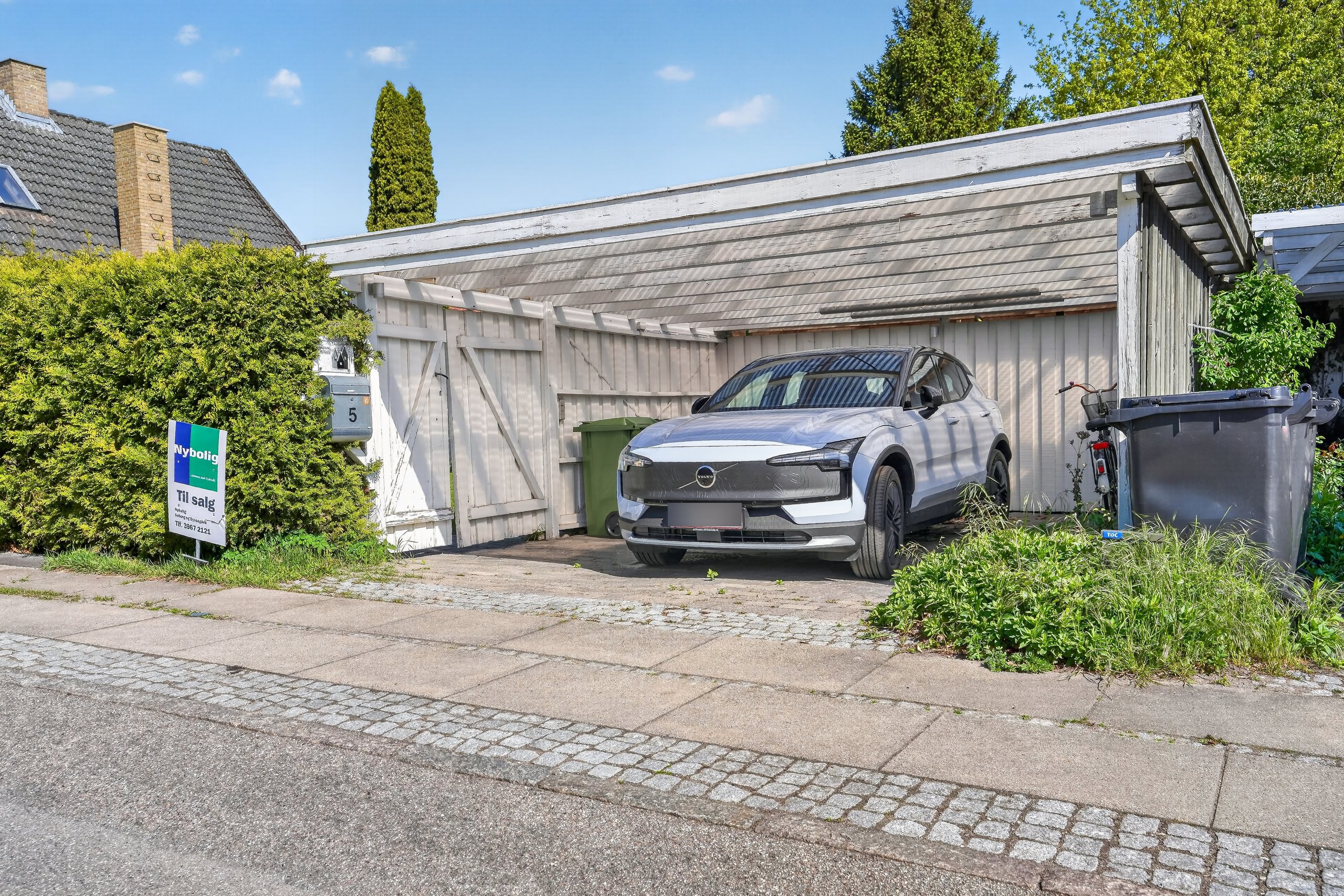 Fremhævet carport billede i fuldskærmstilstand. Billede af Hjemmevej 5, 2870 Dyssegård