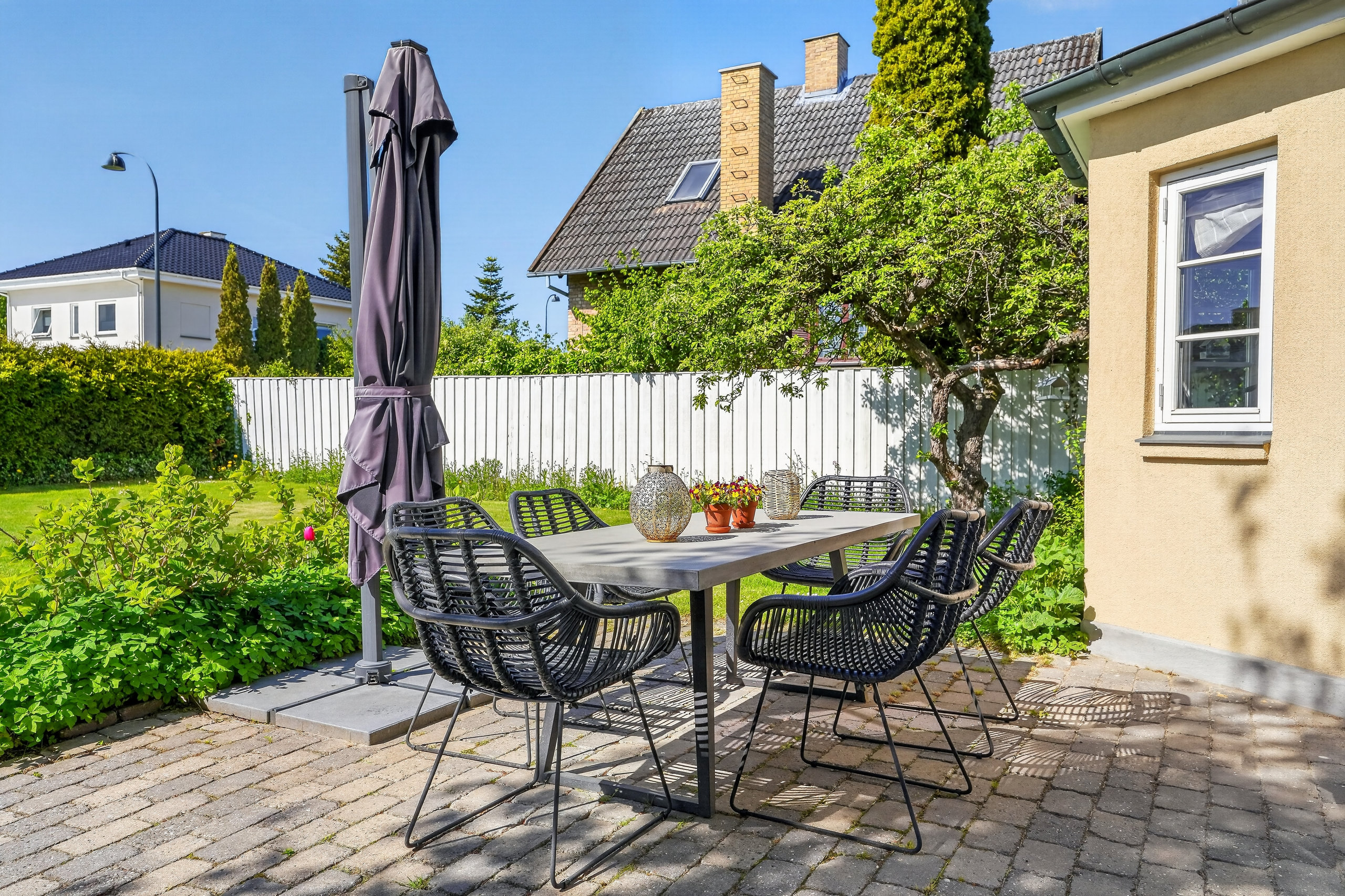 Fremhævet terrasse billede i fuldskærmstilstand. Billede af Hjemmevej 5, 2870 Dyssegård