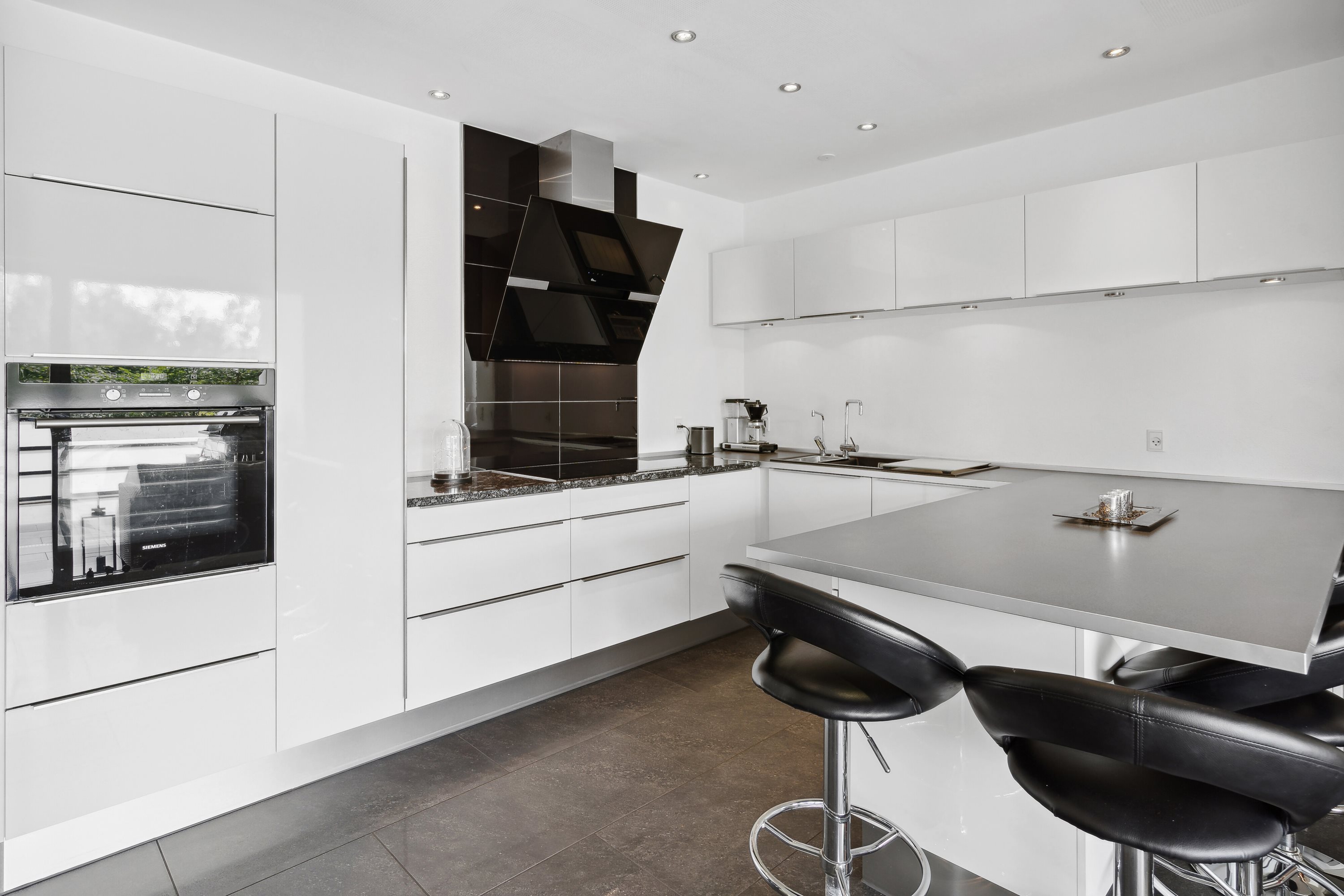 Fremhævet køkken billede i fuldskærmstilstand. Billede af Skovparken 46, st.. th., 6200 Aabenraa