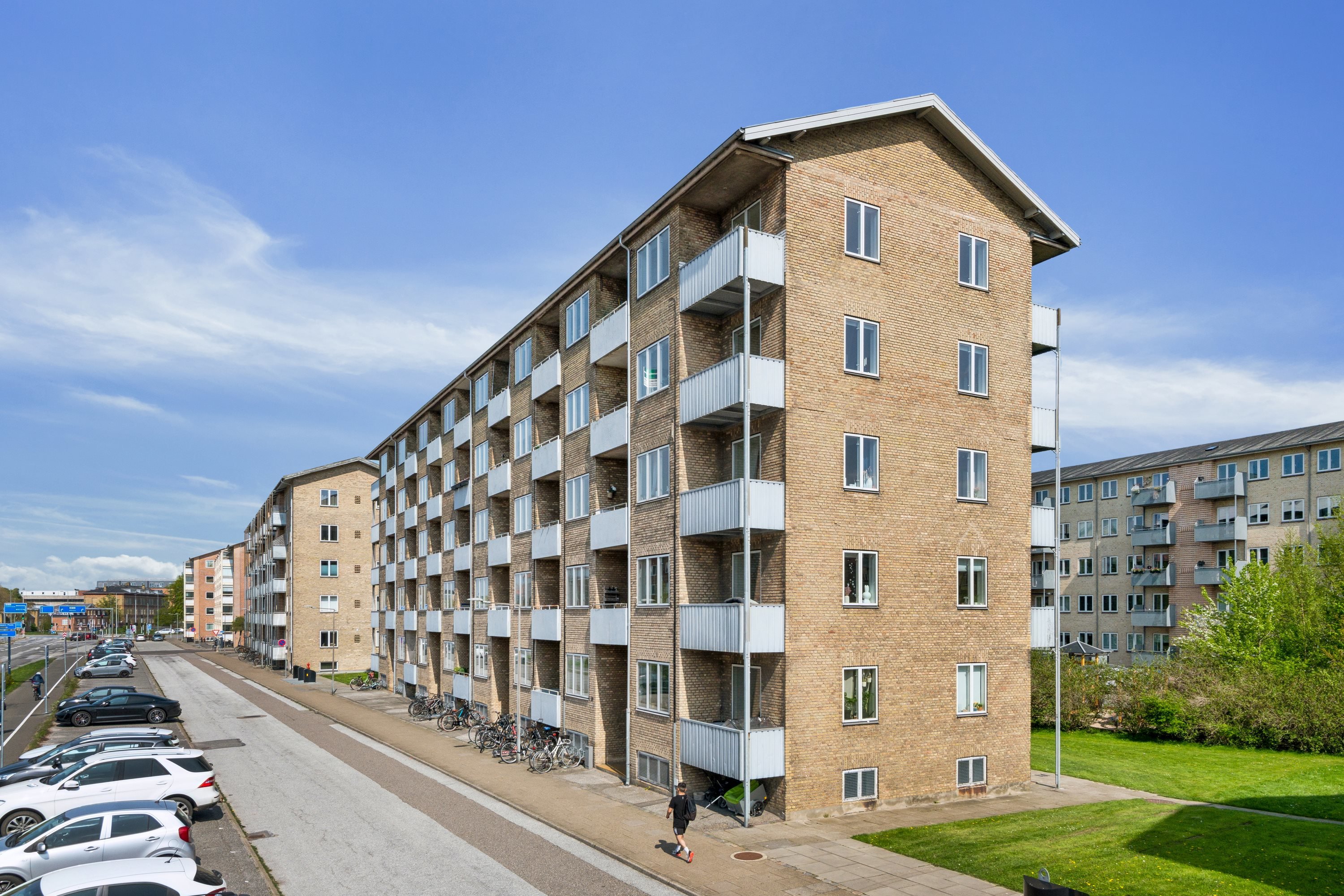 Fremhævet ejendommen billede i fuldskærmstilstand. Billede af Sønderbro 35, 1. tv., 9000 Aalborg