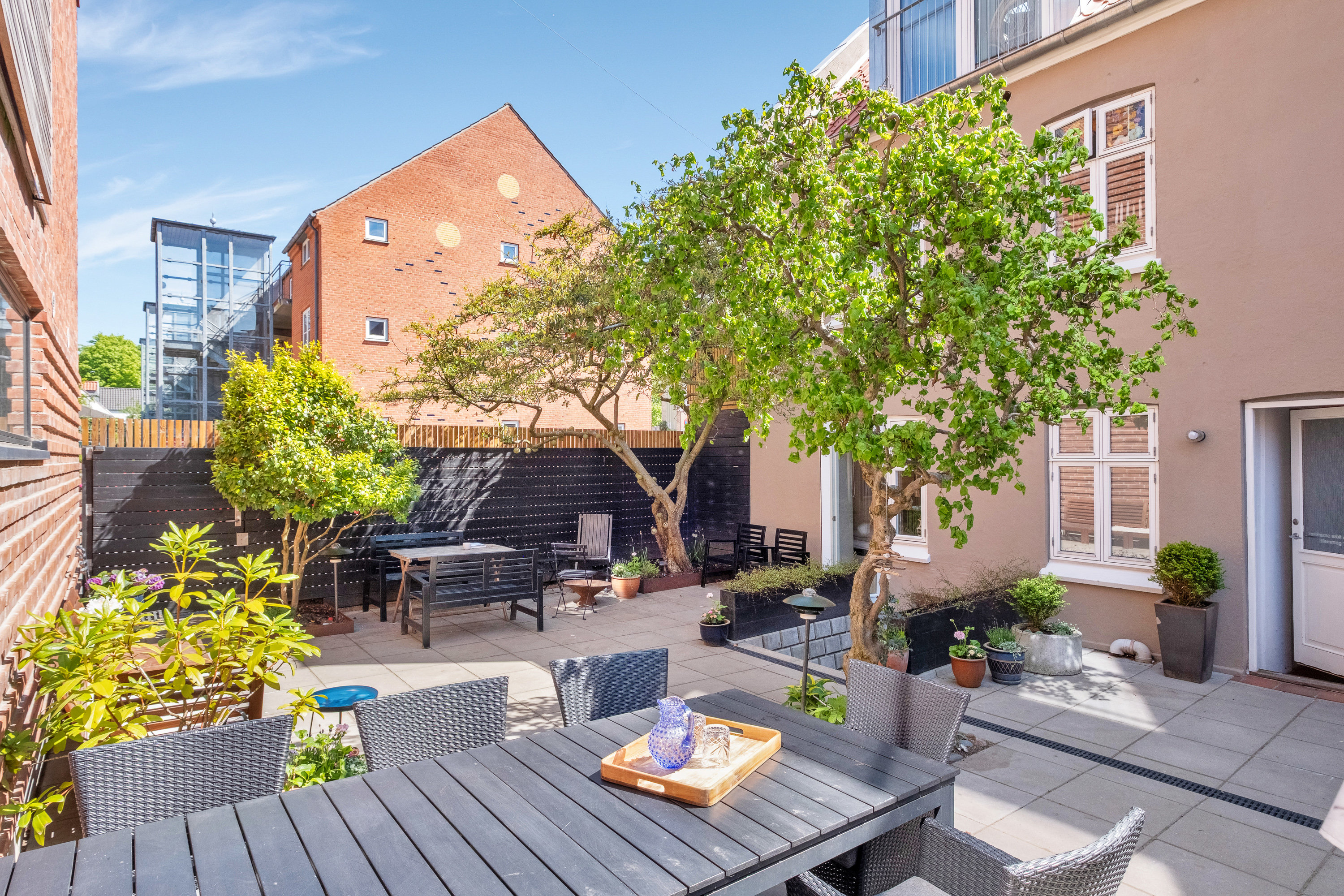 Fremhævet terrasse billede i fuldskærmstilstand. Billede af Dannebrogsgade 15, st.. th., 8000 Aarhus C