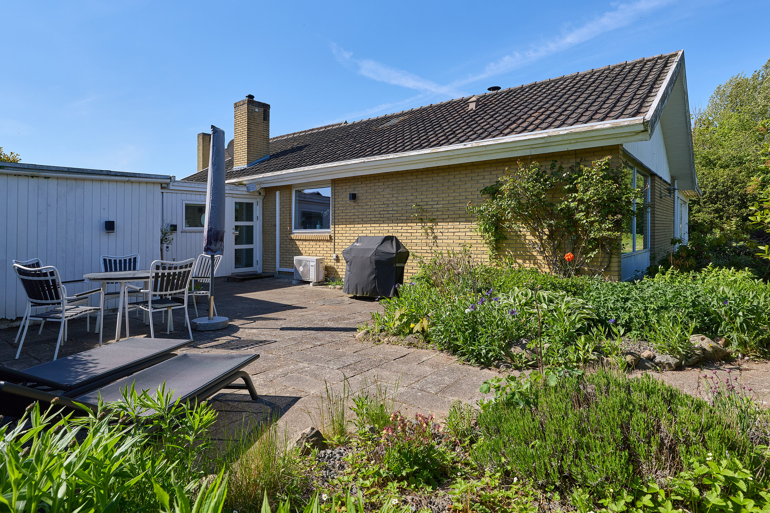 Fremhævet terrasse billede i fuldskærmstilstand. Billede af Havrevænget 26, 3660 Stenløse