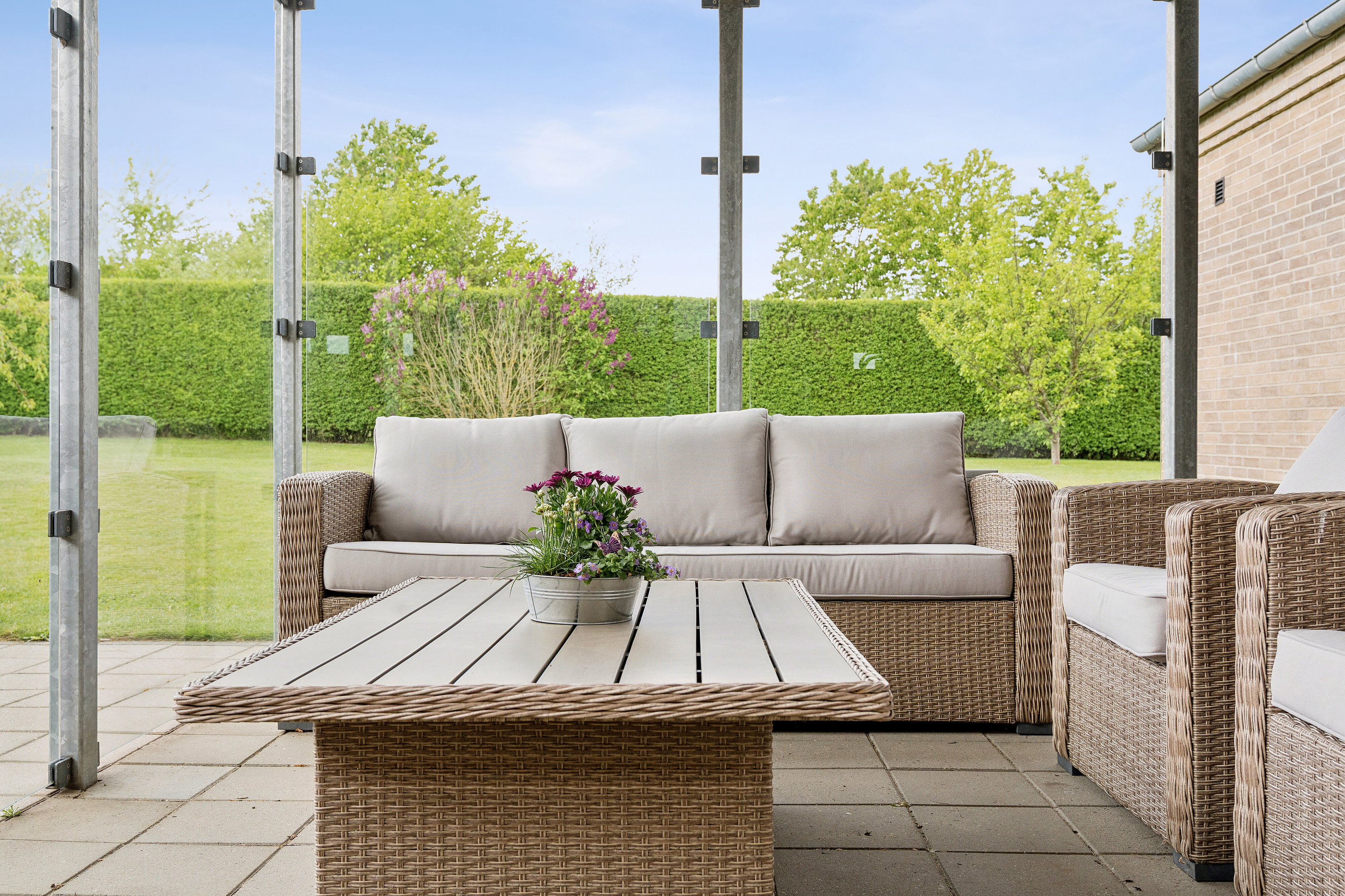 Fremhævet overdækket terrasse billede i fuldskærmstilstand. Billede af Vesterhåb 74, 7430 Ikast