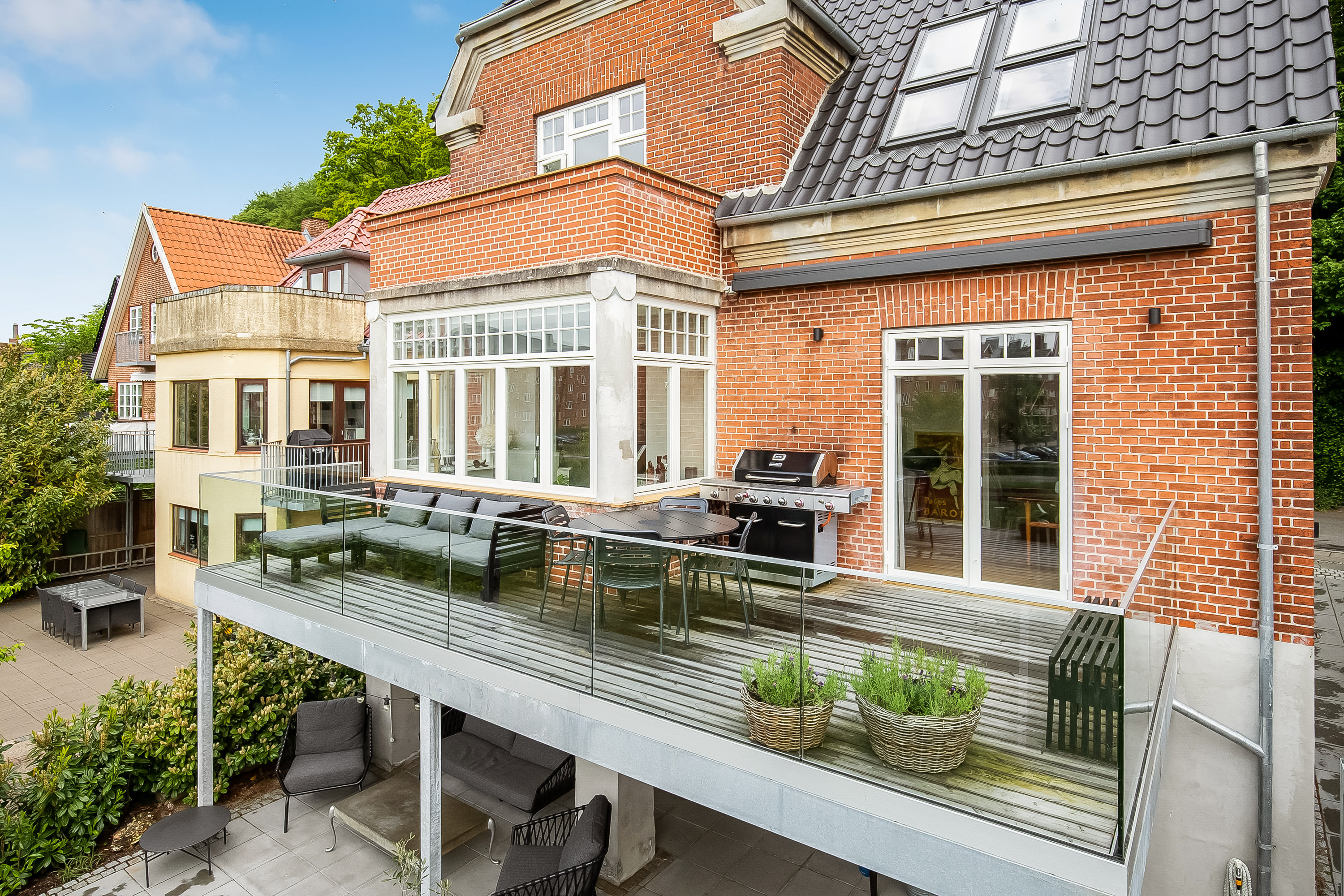 Fremhævet terrasse billede i fuldskærmstilstand. Billede af Skovvang 24, 7100 Vejle
