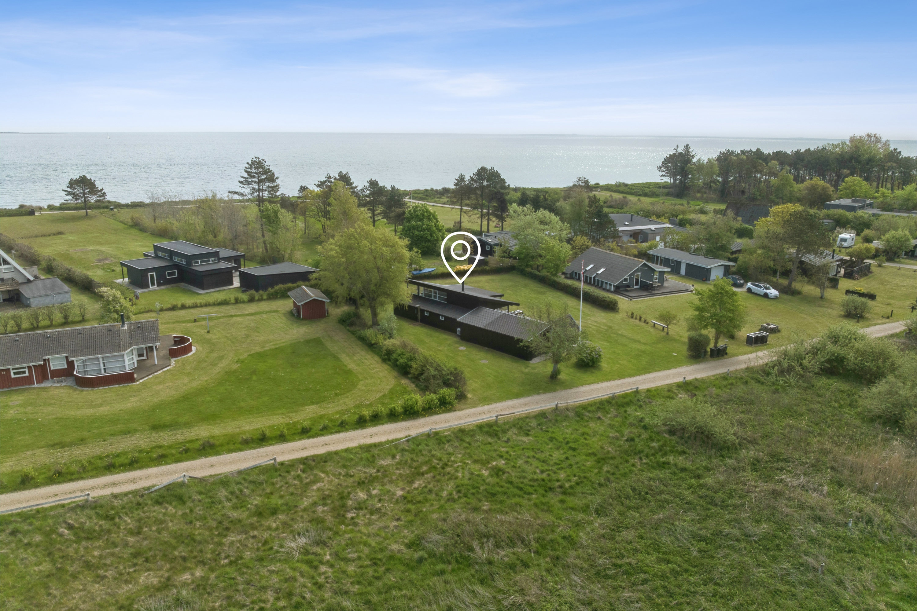 Fremhævet luftfoto billede i fuldskærmstilstand. Billede af Samsøvej 12, Elsegårde, 8400 Ebeltoft