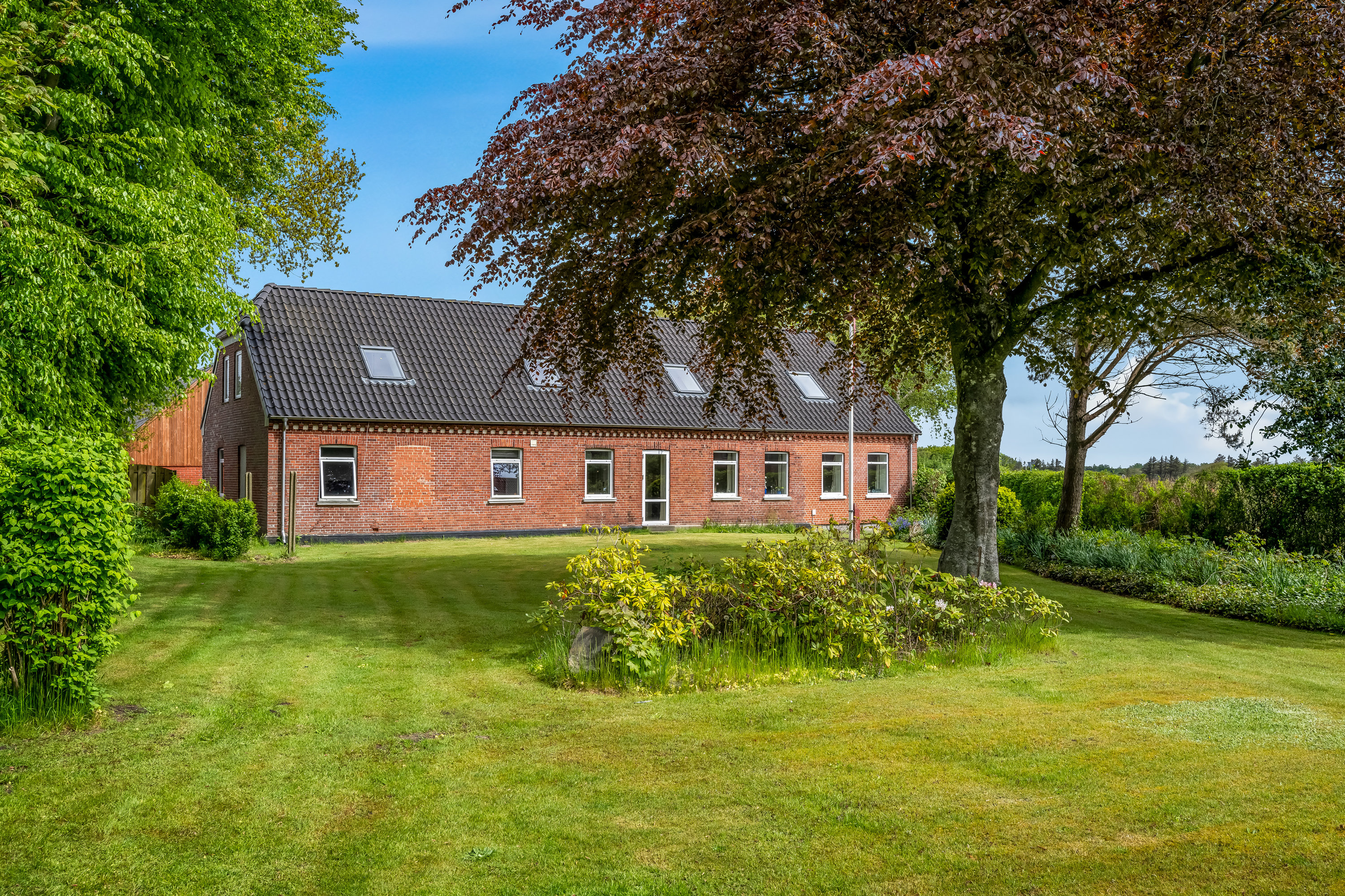 Fremhævet facade billede i fuldskærmstilstand. Billede af Heager Engvej 4, No, 6950 Ringkøbing