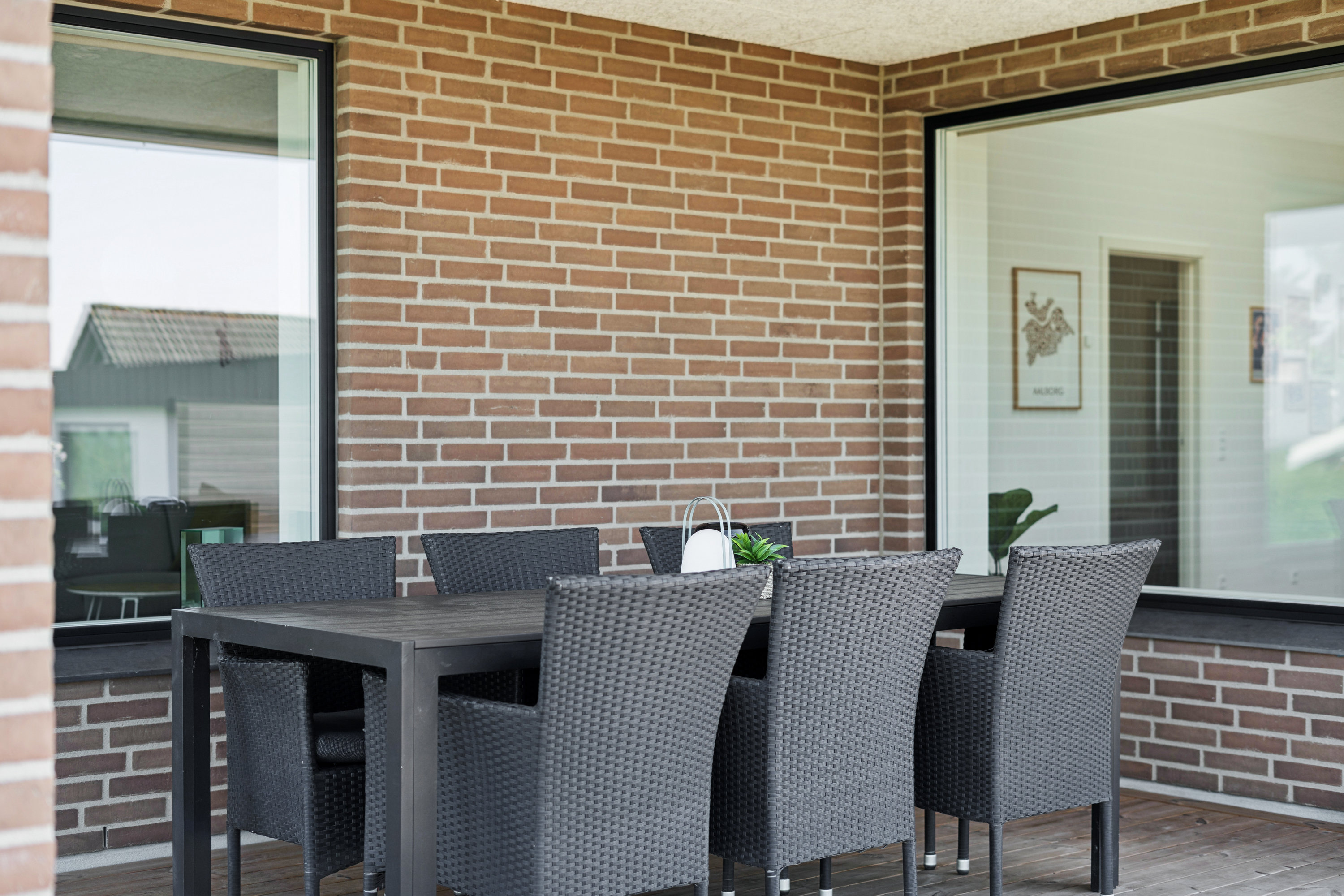 Fremhævet terrasse billede i fuldskærmstilstand. Billede af Skovlykke 10, Gug, 9210 Aalborg SØ