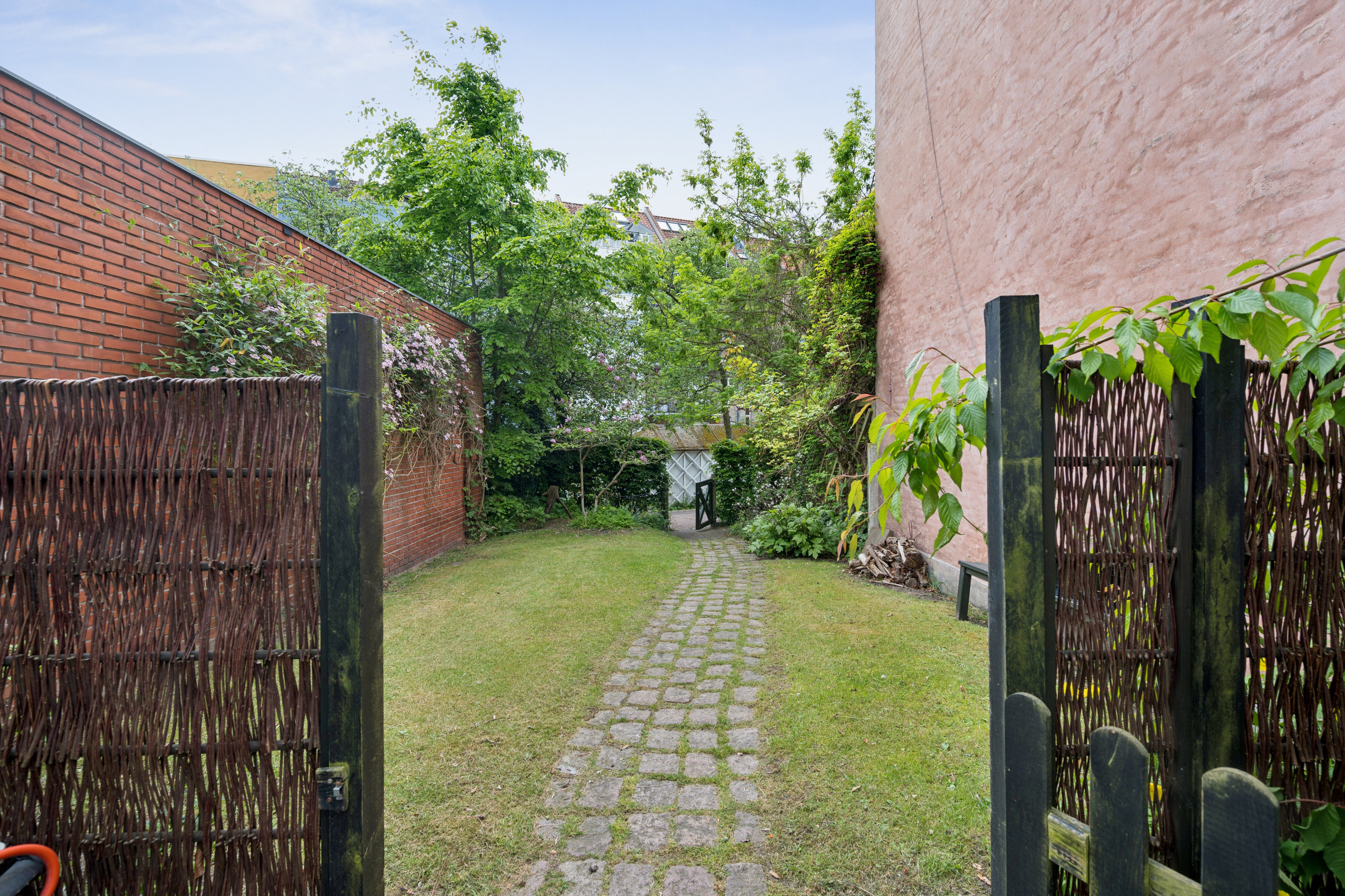 Fremhævet have billede i fuldskærmstilstand. Billede af Kærlighedsstien 5+5A, 8000 Aarhus C
