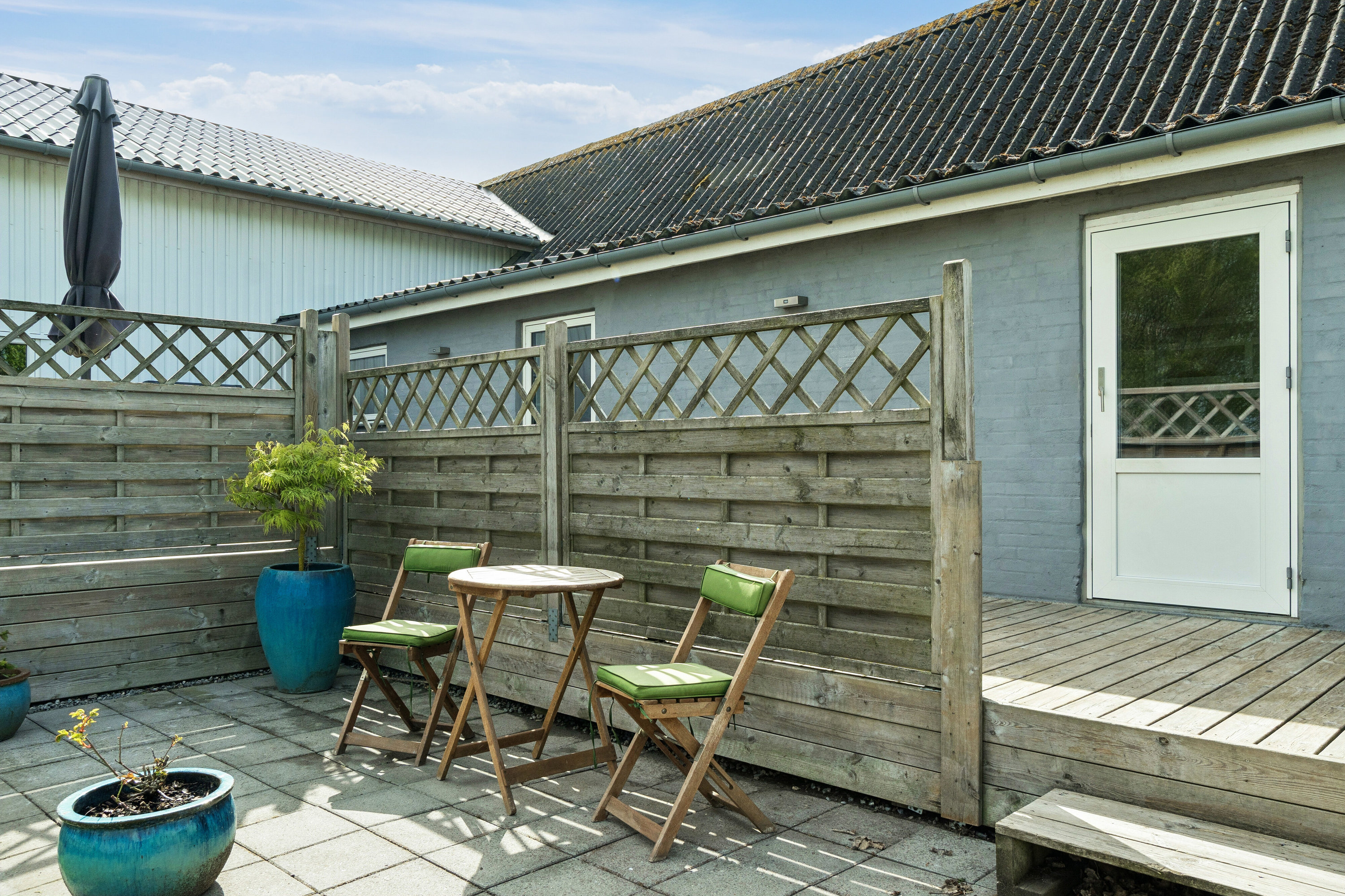 Fremhævet overdækket terrasse billede i fuldskærmstilstand. Billede af Reersøvej 18, Vinde Helsinge, 4281 Gørlev