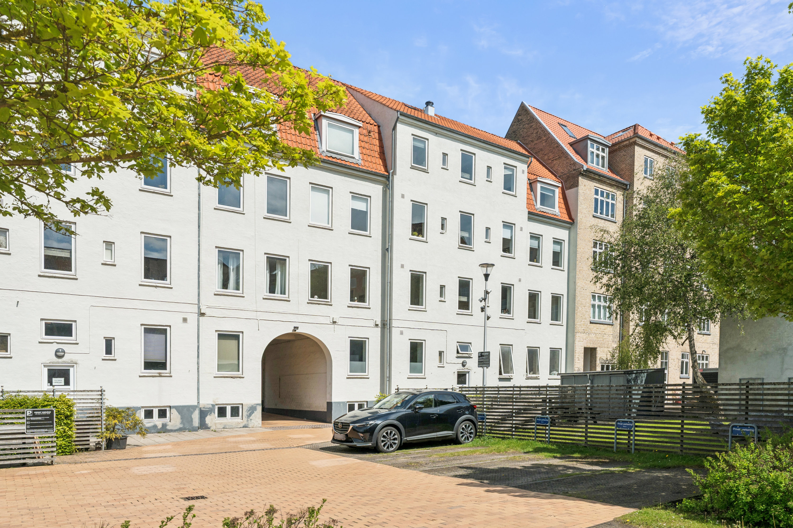 Fremhævet andet billede i fuldskærmstilstand. Billede af Østerbro 70, 1. th., 9000 Aalborg