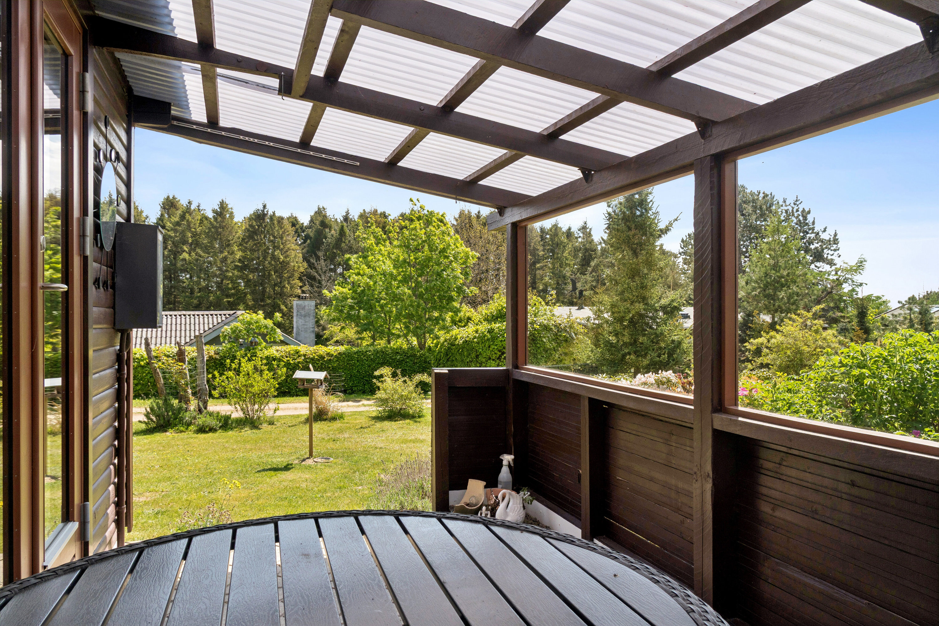 Fremhævet overdækket terrasse billede i fuldskærmstilstand. Billede af Baldershøj 16, Veddinge, 4540 Fårevejle