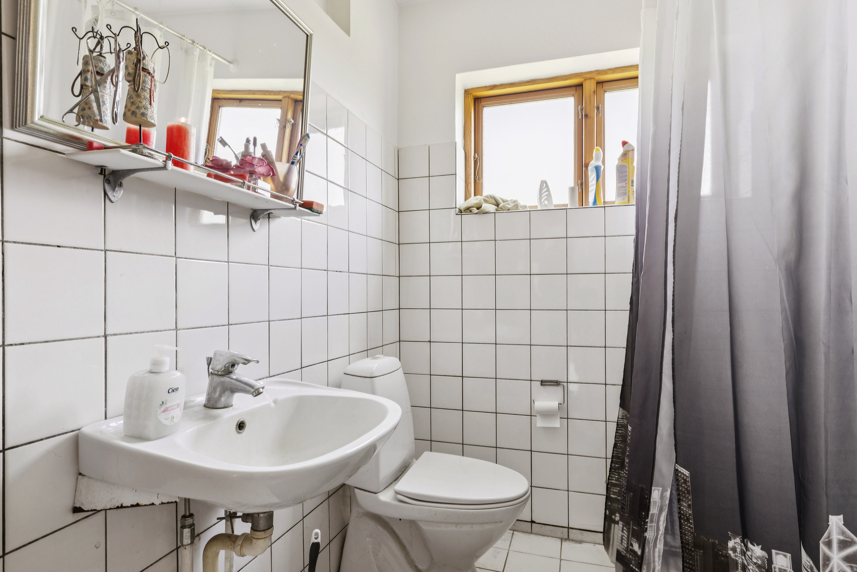 Fremhævet badeværelse billede i fuldskærmstilstand. Billede af Vestre Ringgade 59, 4200 Slagelse