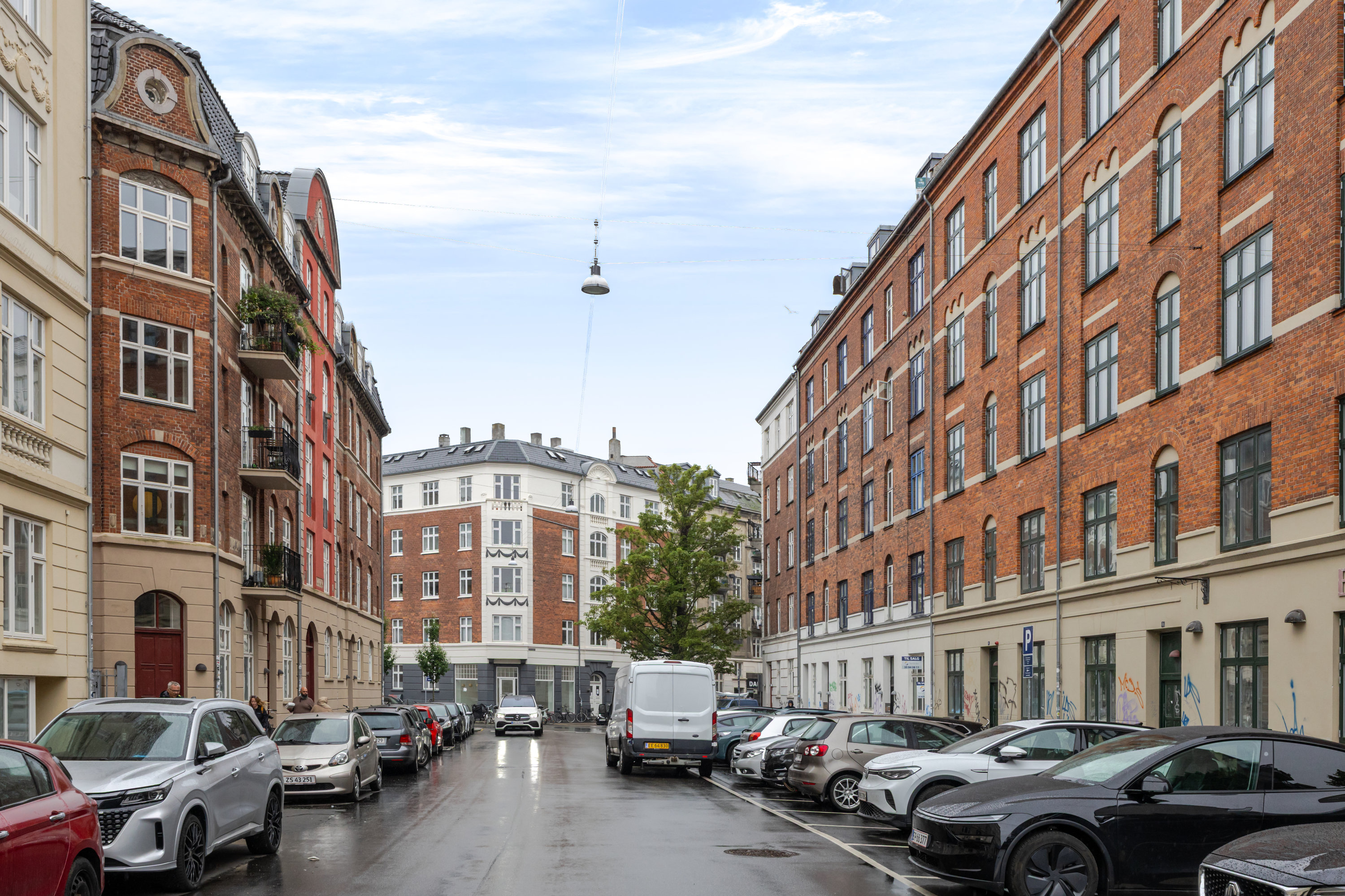 Fremhævet andet billede i fuldskærmstilstand. Billede af Esromgade 8, 1. th., 2200 København N