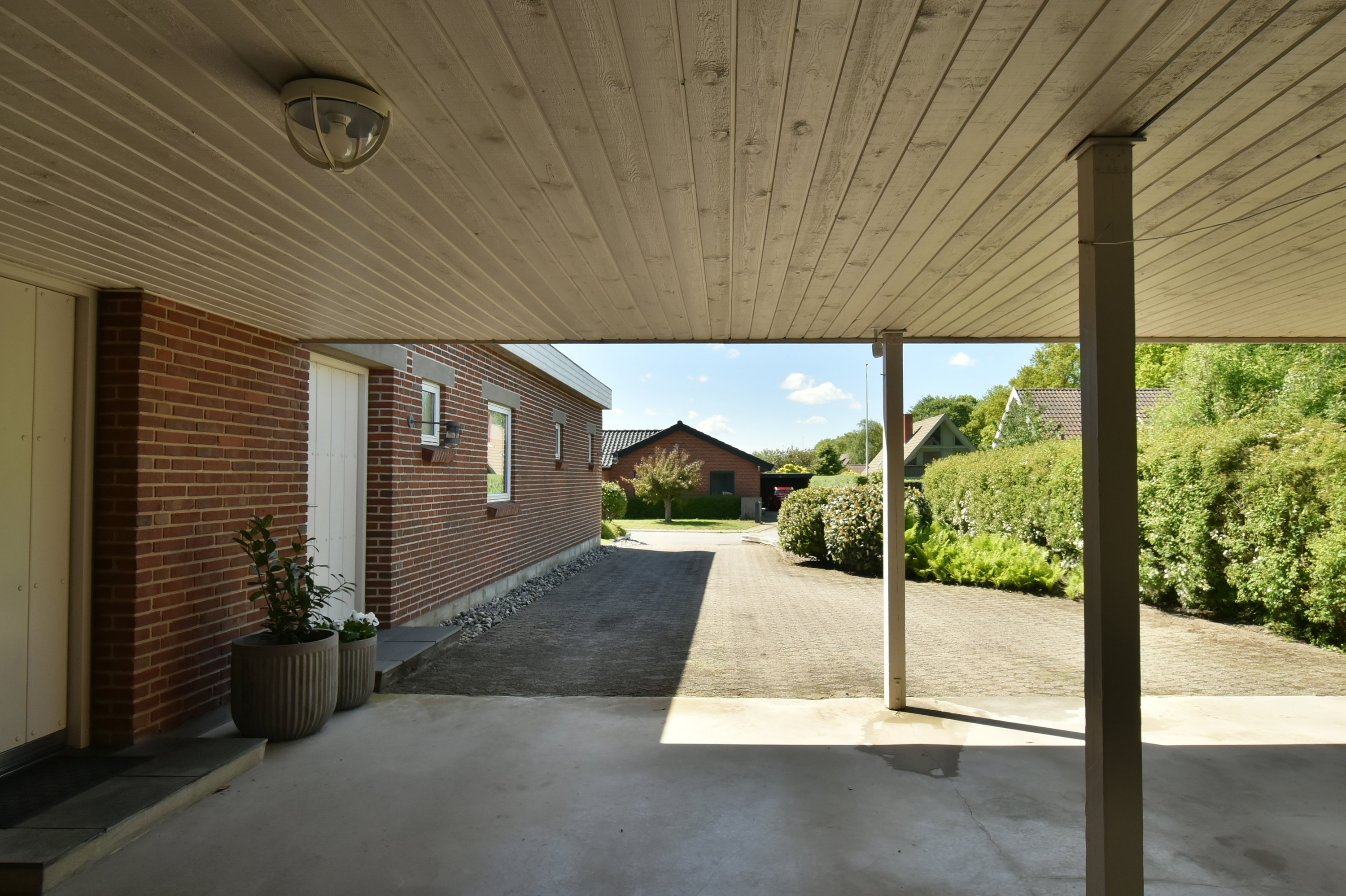 Fremhævet carport billede i fuldskærmstilstand. Billede af Langtoften 81, Lind, 7400 Herning