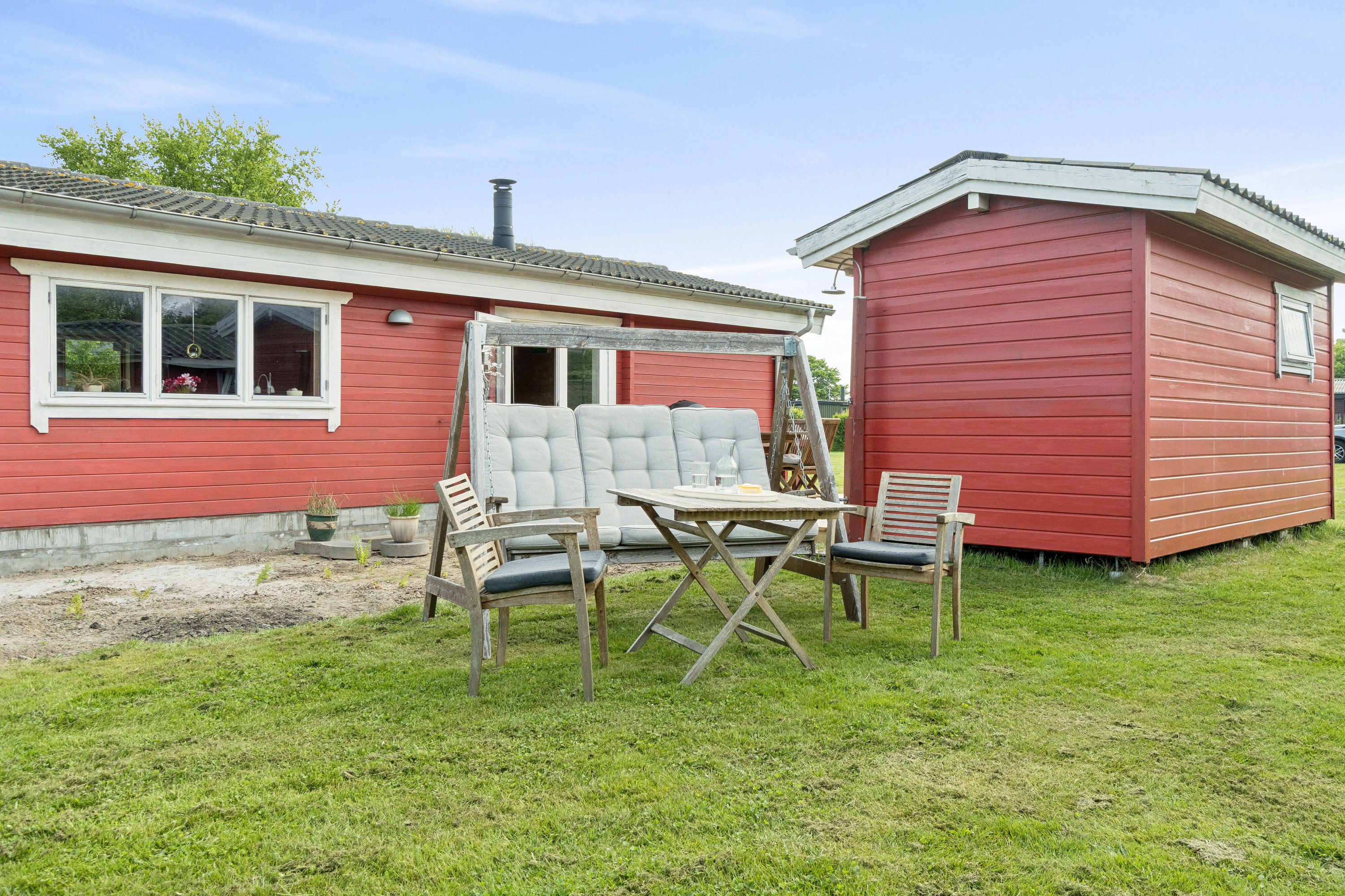 Fremhævet set fra haven billede i fuldskærmstilstand. Billede af Store Agre 10, 4245 Omø