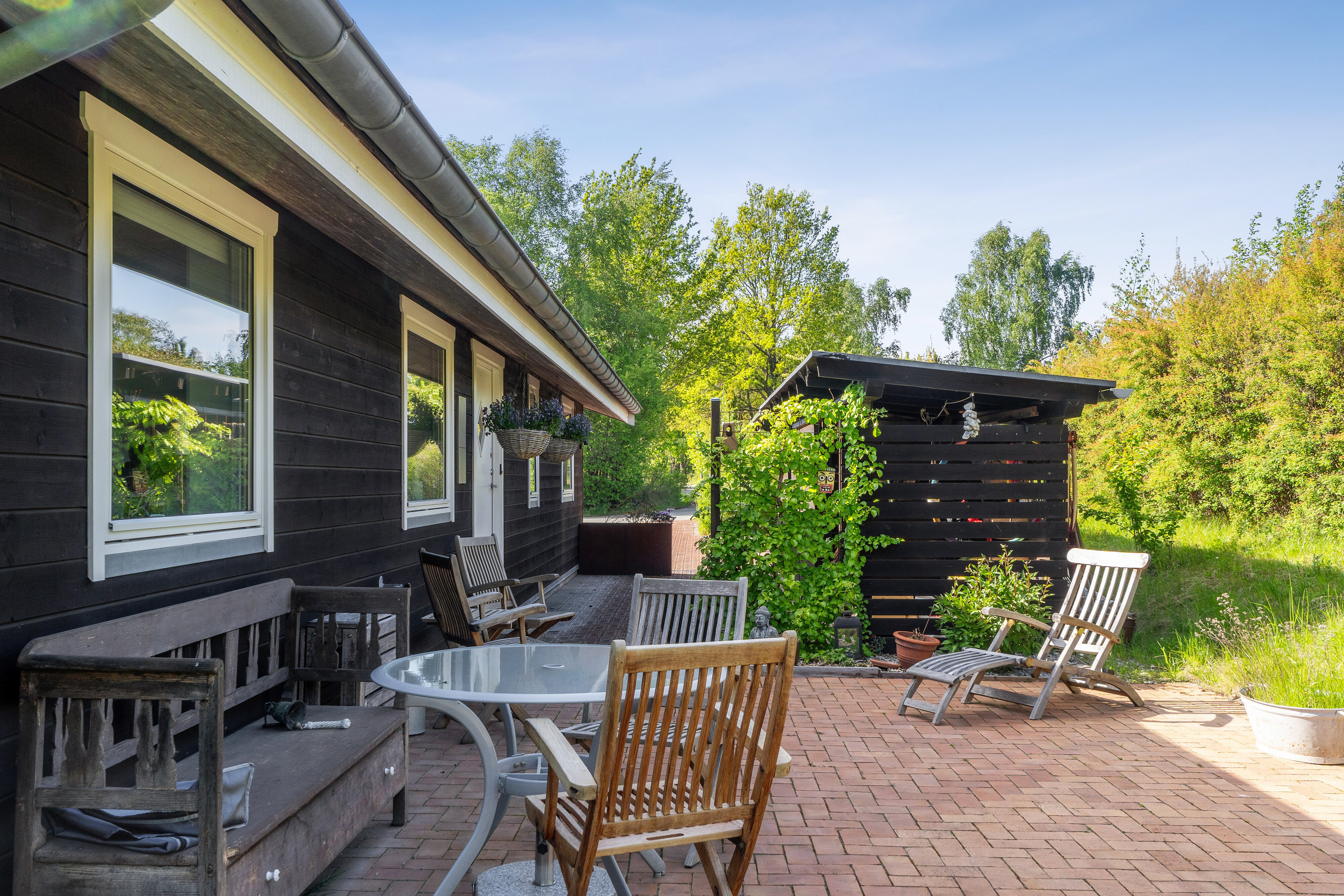 Fremhævet terrasse billede i fuldskærmstilstand. Billede af Egelunden 28, Tollerup, 3370 Melby
