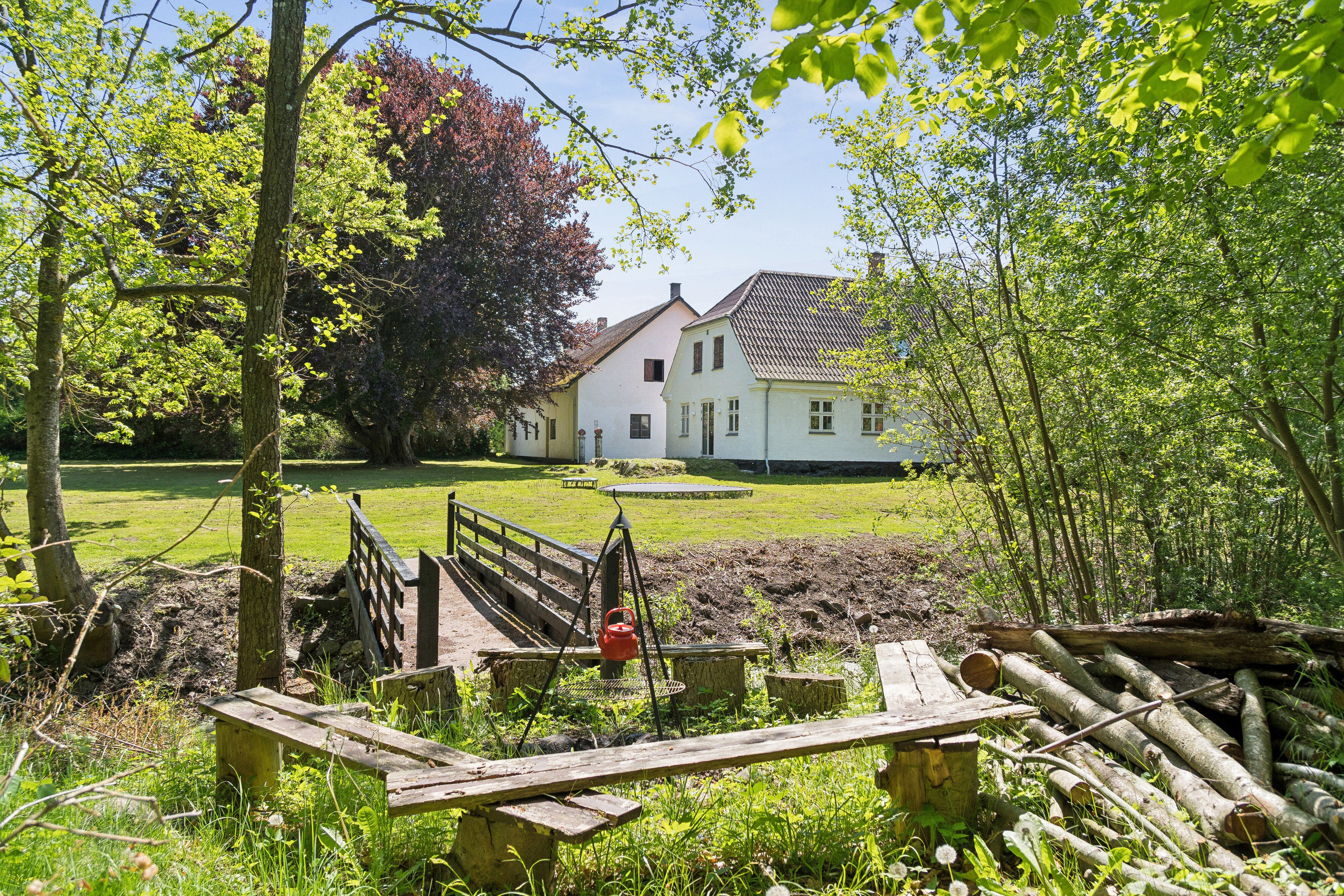 Fremhævet set fra haven billede i fuldskærmstilstand. Billede af Balvej 16, 5762 Vester Skerninge