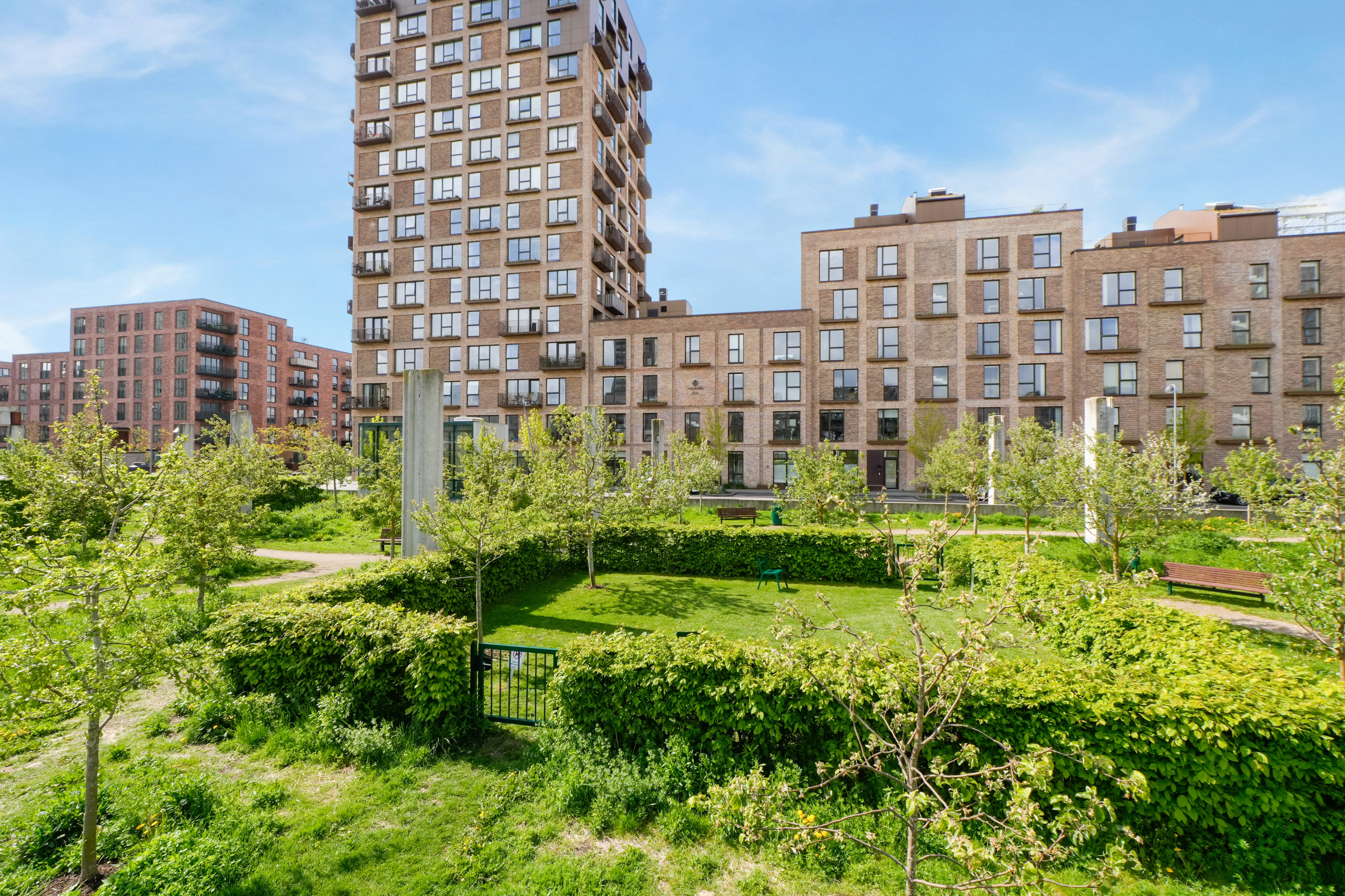Fremhævet andet billede i fuldskærmstilstand. Billede af Paradisæblevej 82, st.. 1., 2500 Valby