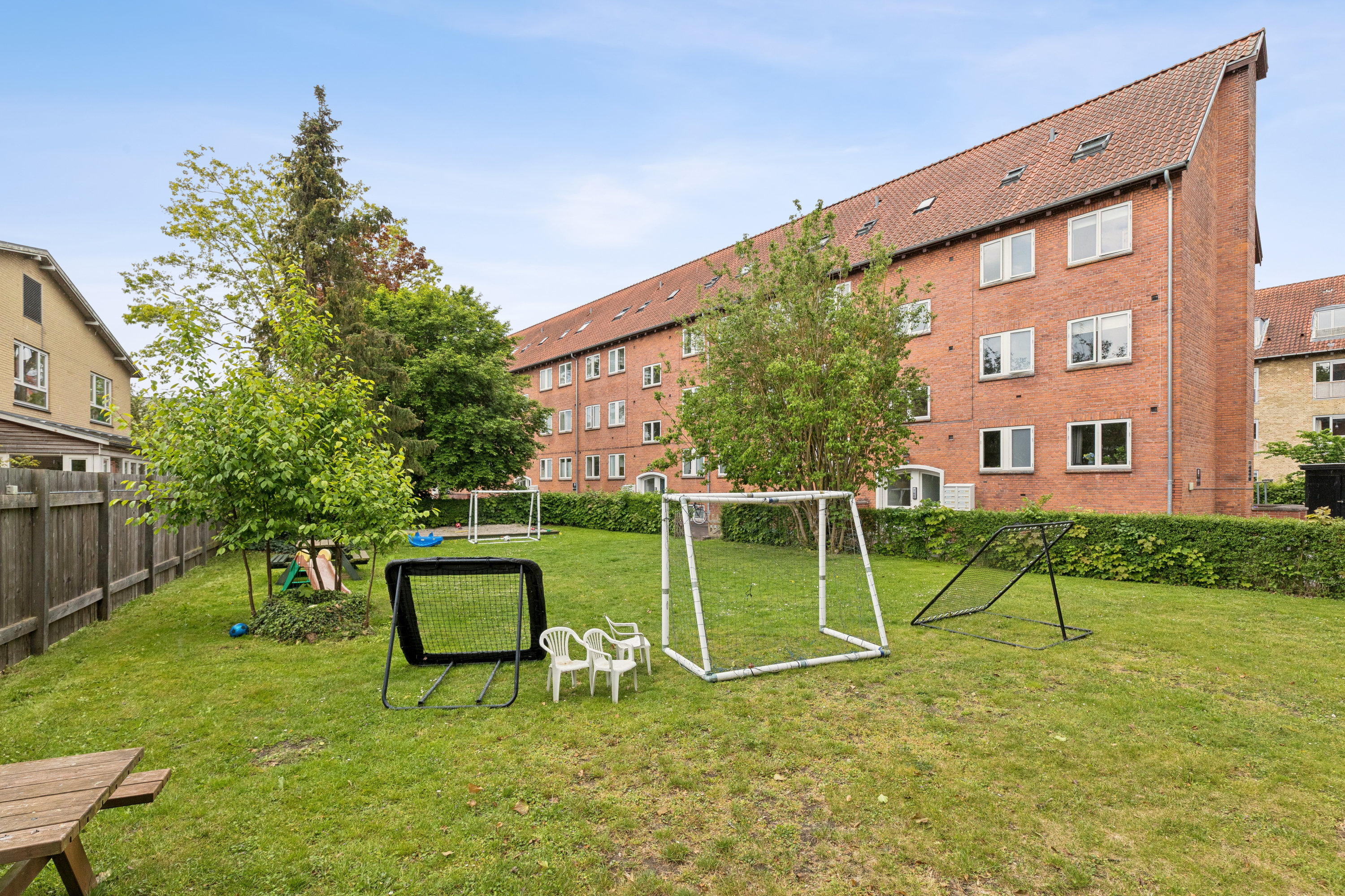 Fremhævet andet billede i fuldskærmstilstand. Billede af Hyltebjerg Allé 50A, st.. th., 2720 Vanløse