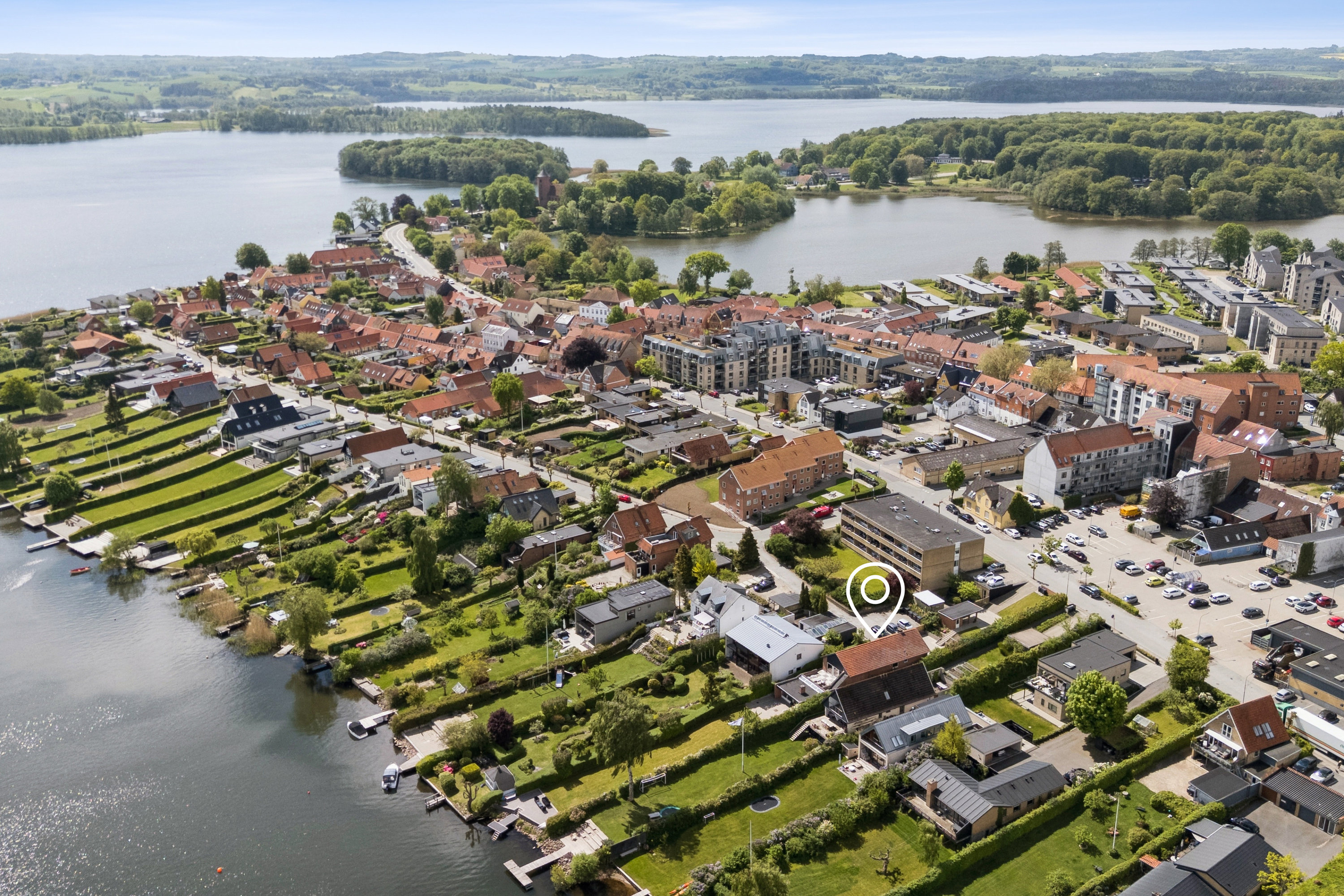 Fremhævet luftfoto billede i fuldskærmstilstand. Billede af Asylgade 17, 8660 Skanderborg