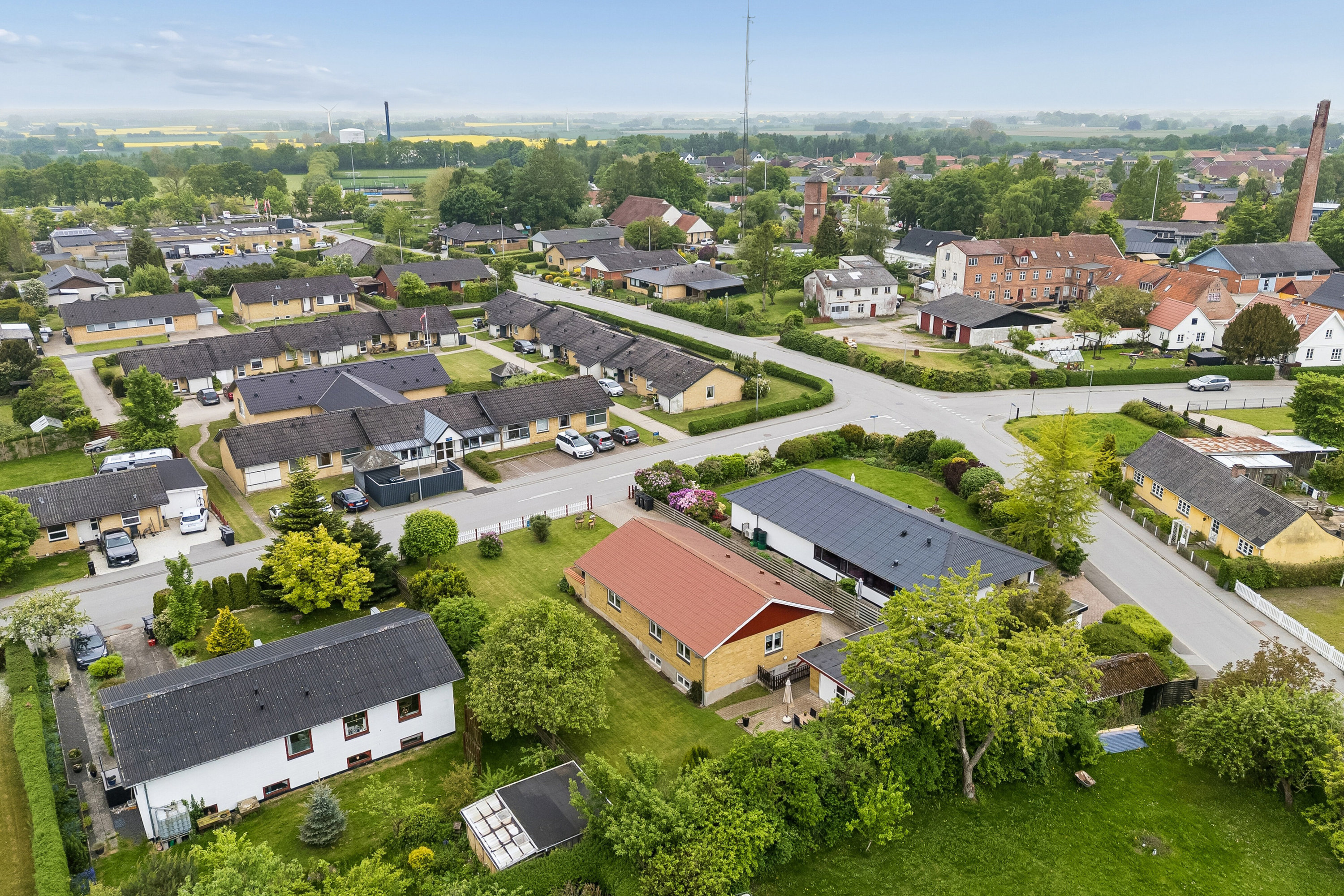 Fremhævet set fra haven billede i fuldskærmstilstand. Billede af Margrethevej 3, 4250 Fuglebjerg