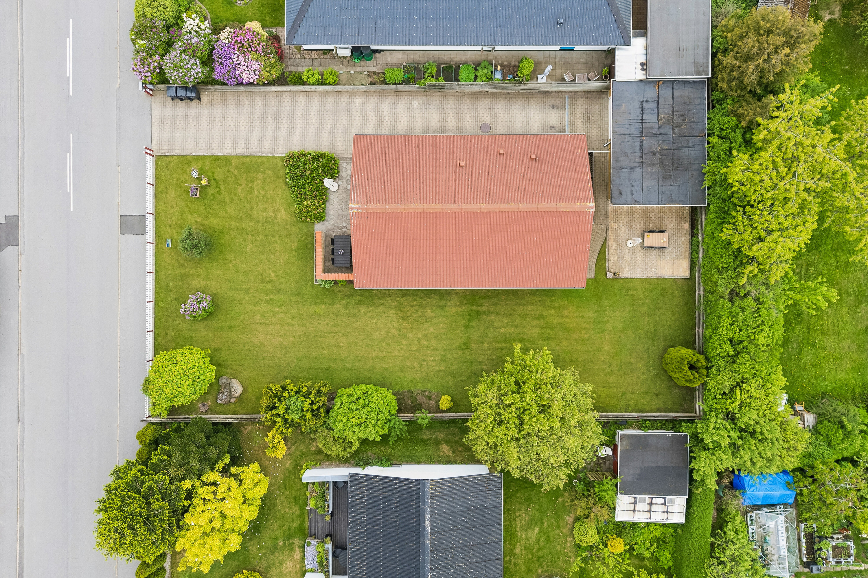 Fremhævet set fra haven billede i fuldskærmstilstand. Billede af Margrethevej 3, 4250 Fuglebjerg