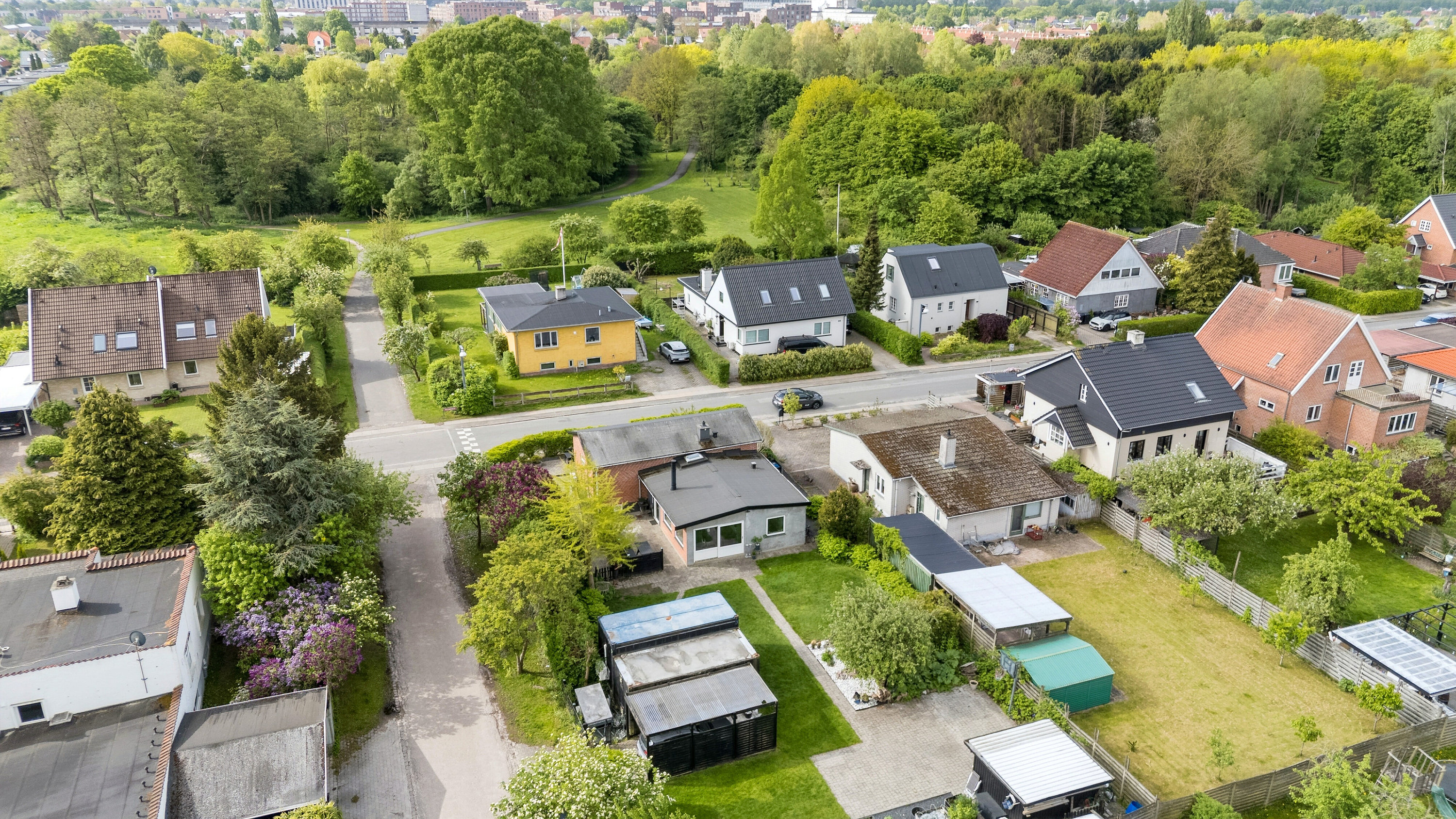Fremhævet luftfoto billede i fuldskærmstilstand. Billede af Nørregårdsvej 32, 2610 Rødovre