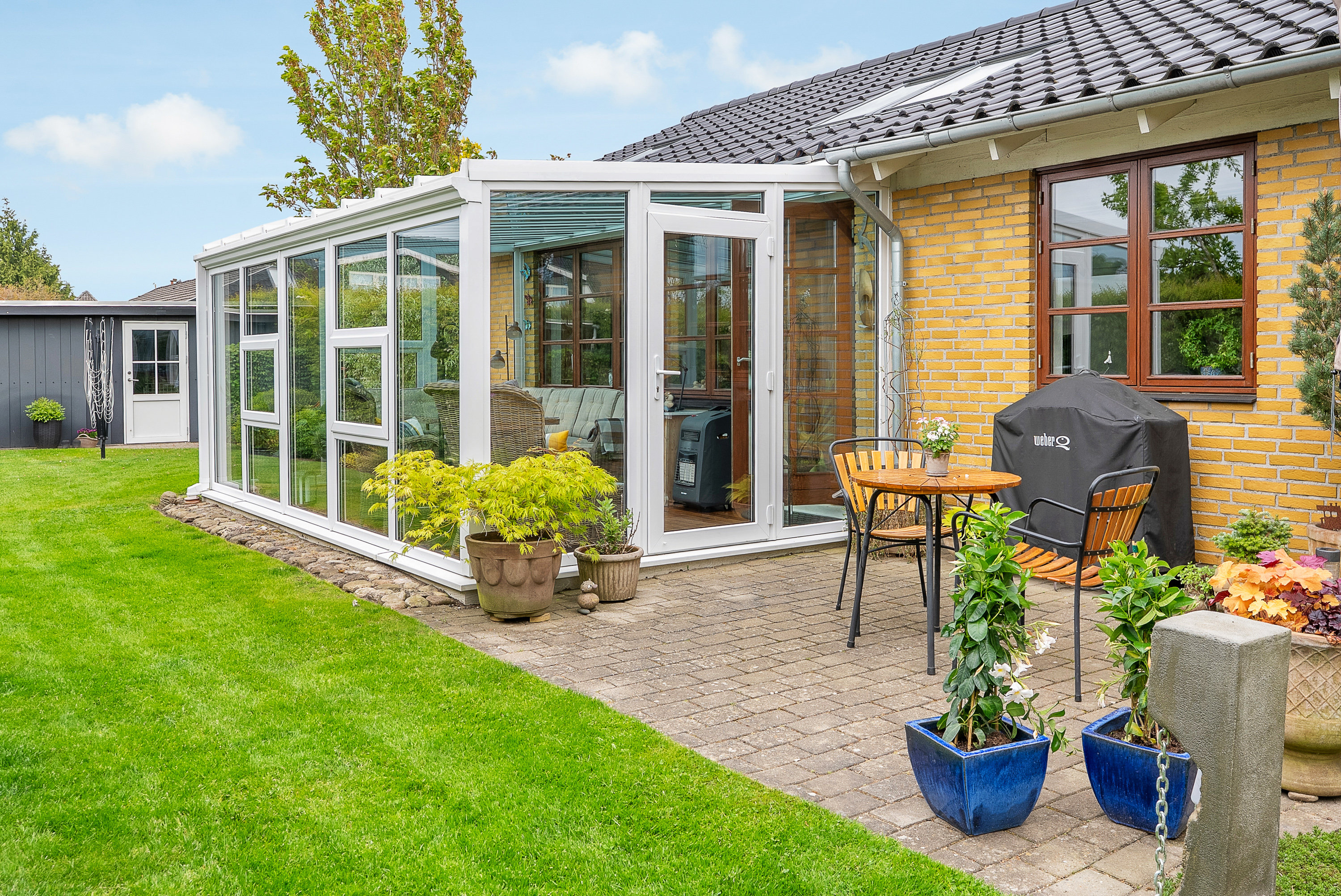 Fremhævet terrasse billede i fuldskærmstilstand. Billede af Taksvænget 20, Stige, 5270 Odense N