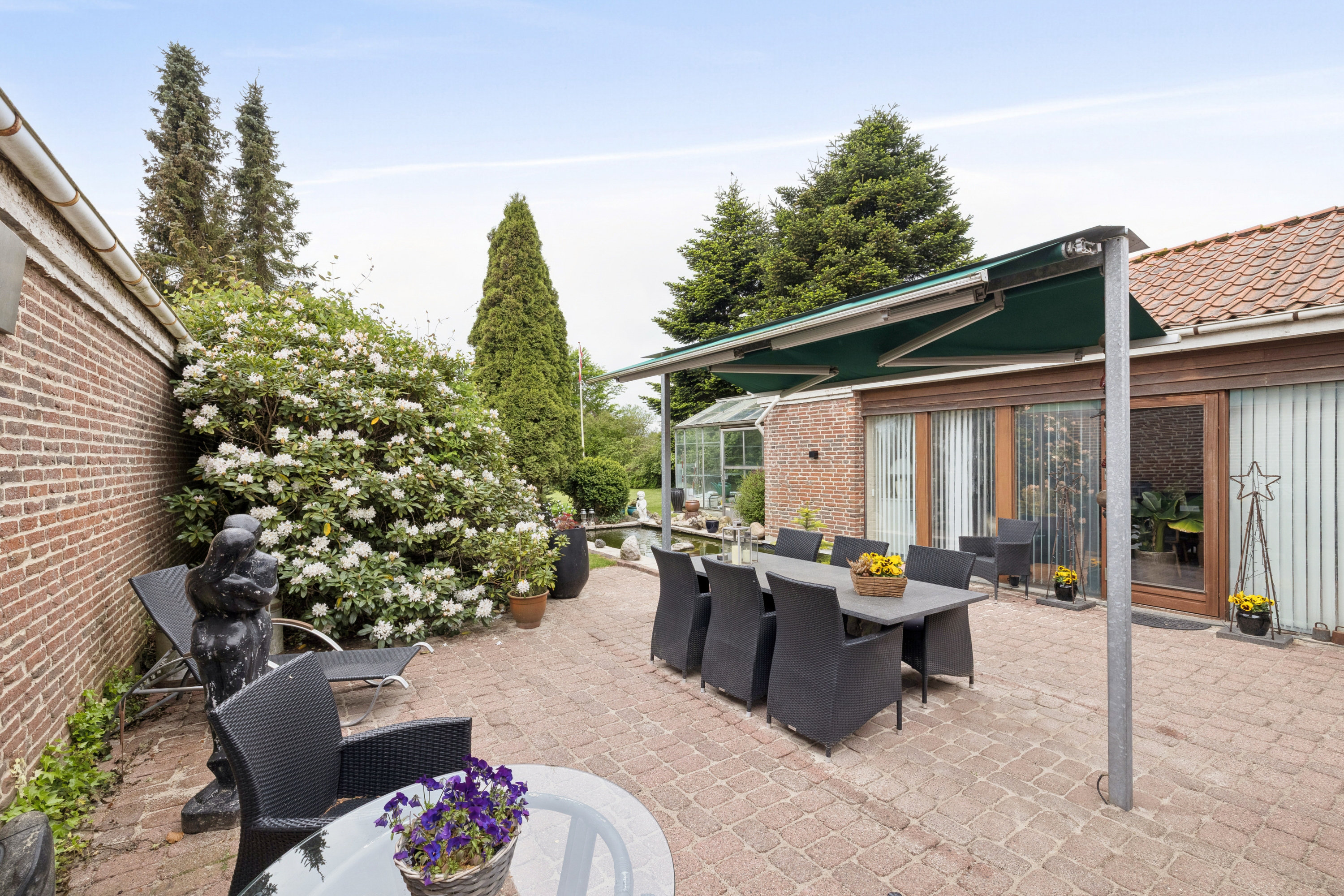 Fremhævet terrasse billede i fuldskærmstilstand. Billede af Lyngvej 7, Skringstrup, 8832 Skals