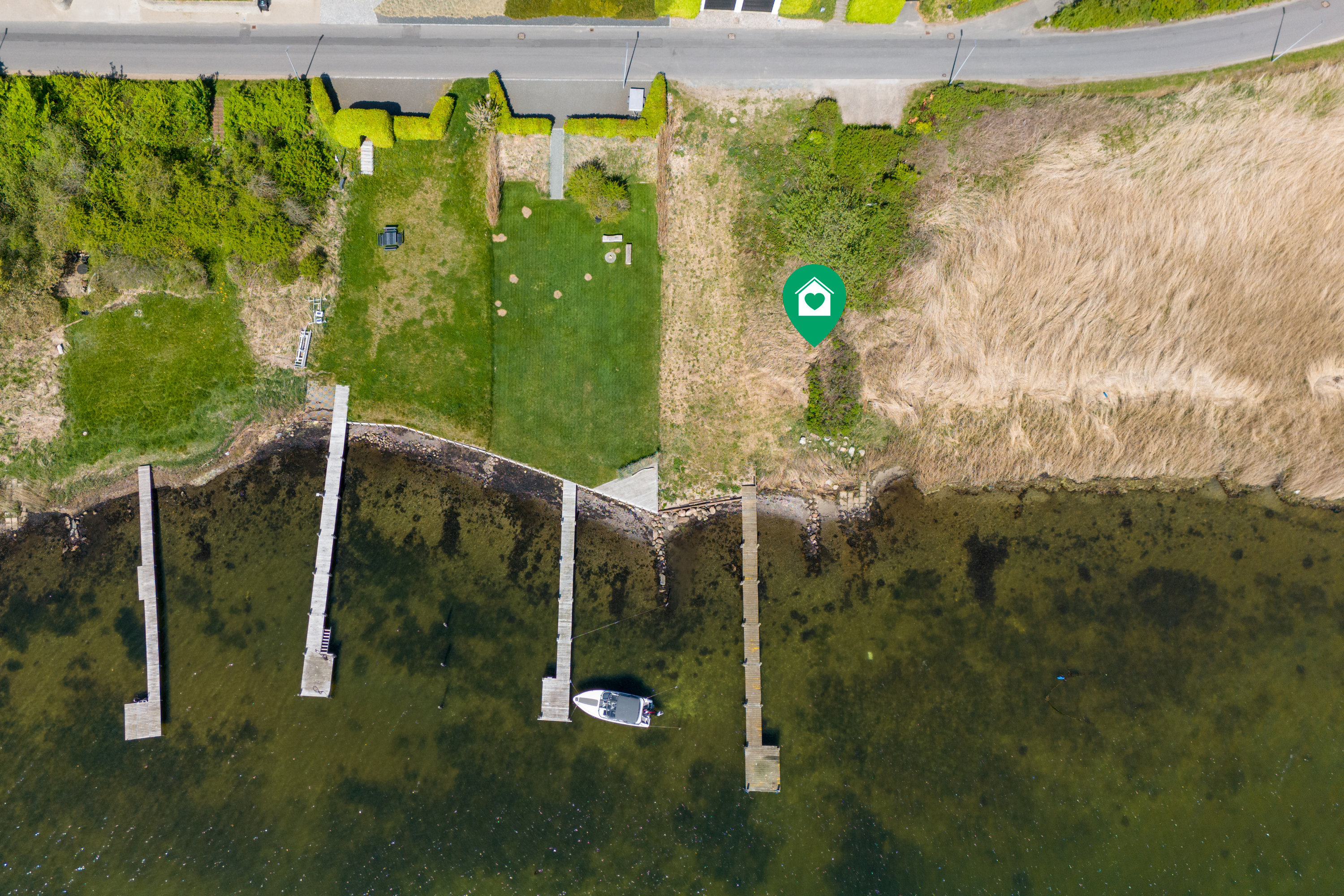 Fremhævet luftfoto billede i fuldskærmstilstand. Billede af Fjordvej 118F&G, Strandhuse, 6000 Kolding