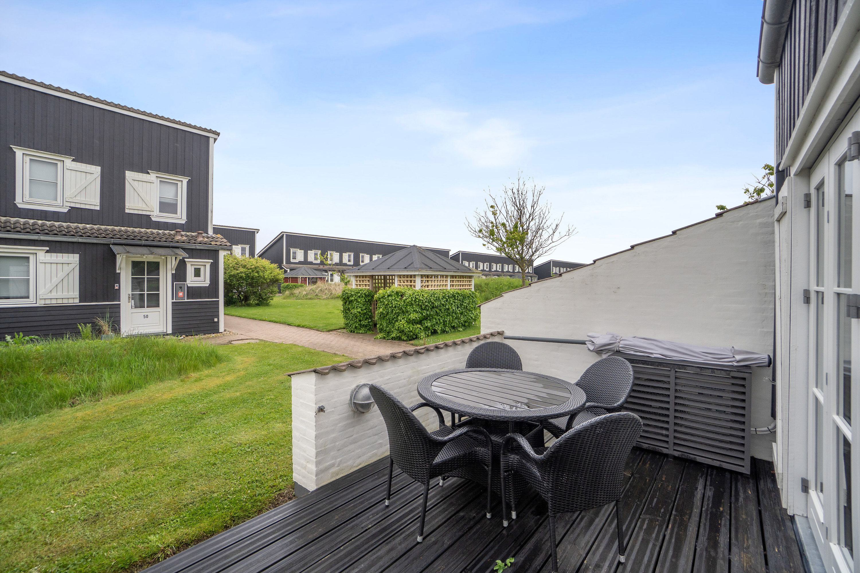 Fremhævet terrasse billede i fuldskærmstilstand. Billede af Agger Havn Feriecenter 60, Agger, 7770 Vestervig