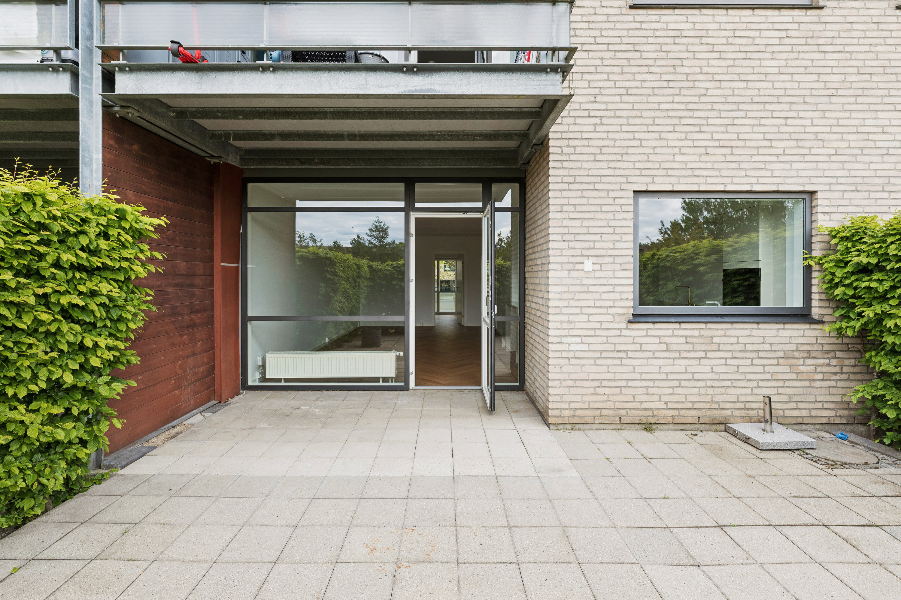 Fremhævet andet billede i fuldskærmstilstand. Billede af Niebuhr Gade 13, st.. th., Høje Taastrup, 2630 Taastrup