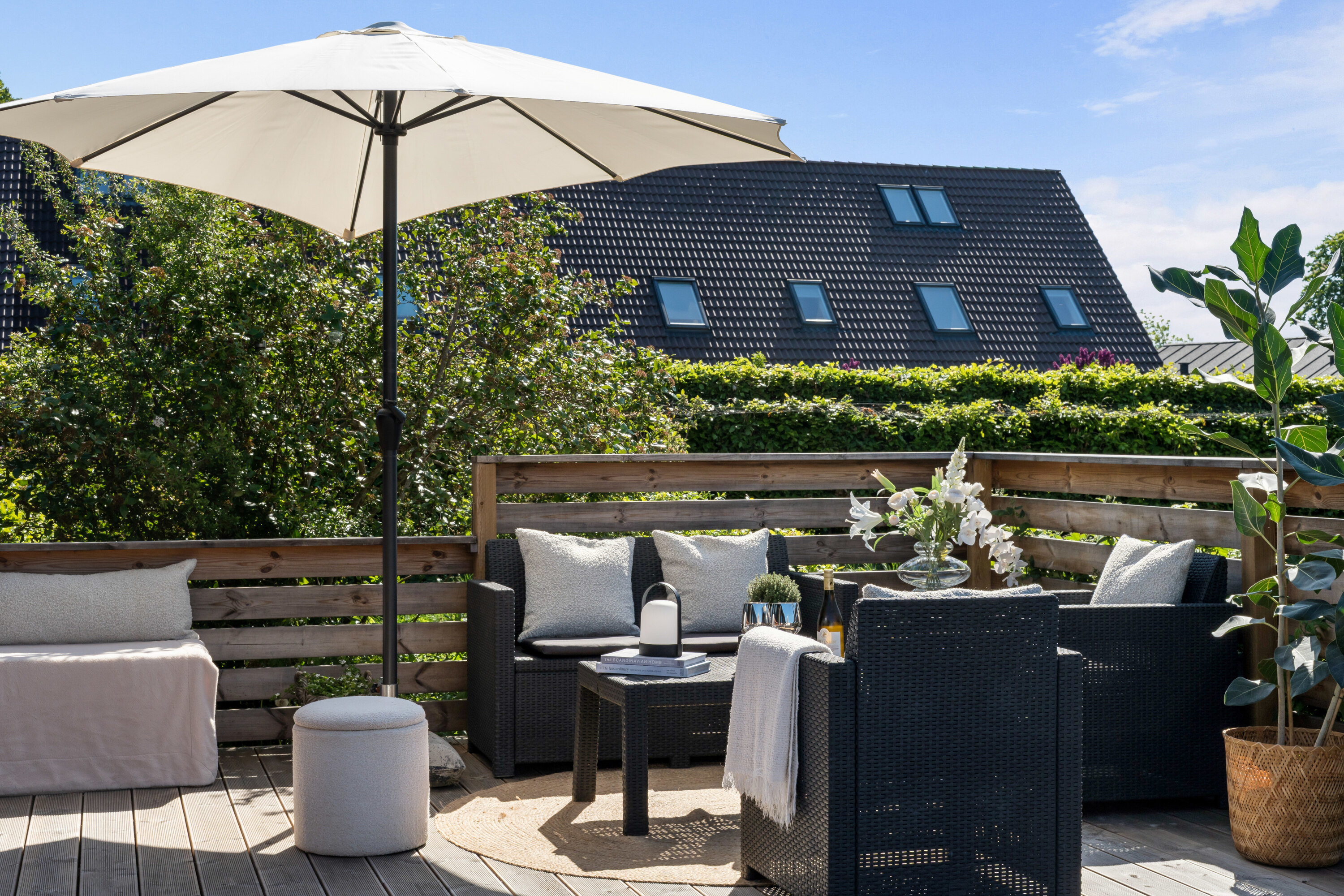 Fremhævet terrasse billede i fuldskærmstilstand. Billede af Gravenstenvej 28, 9000 Aalborg