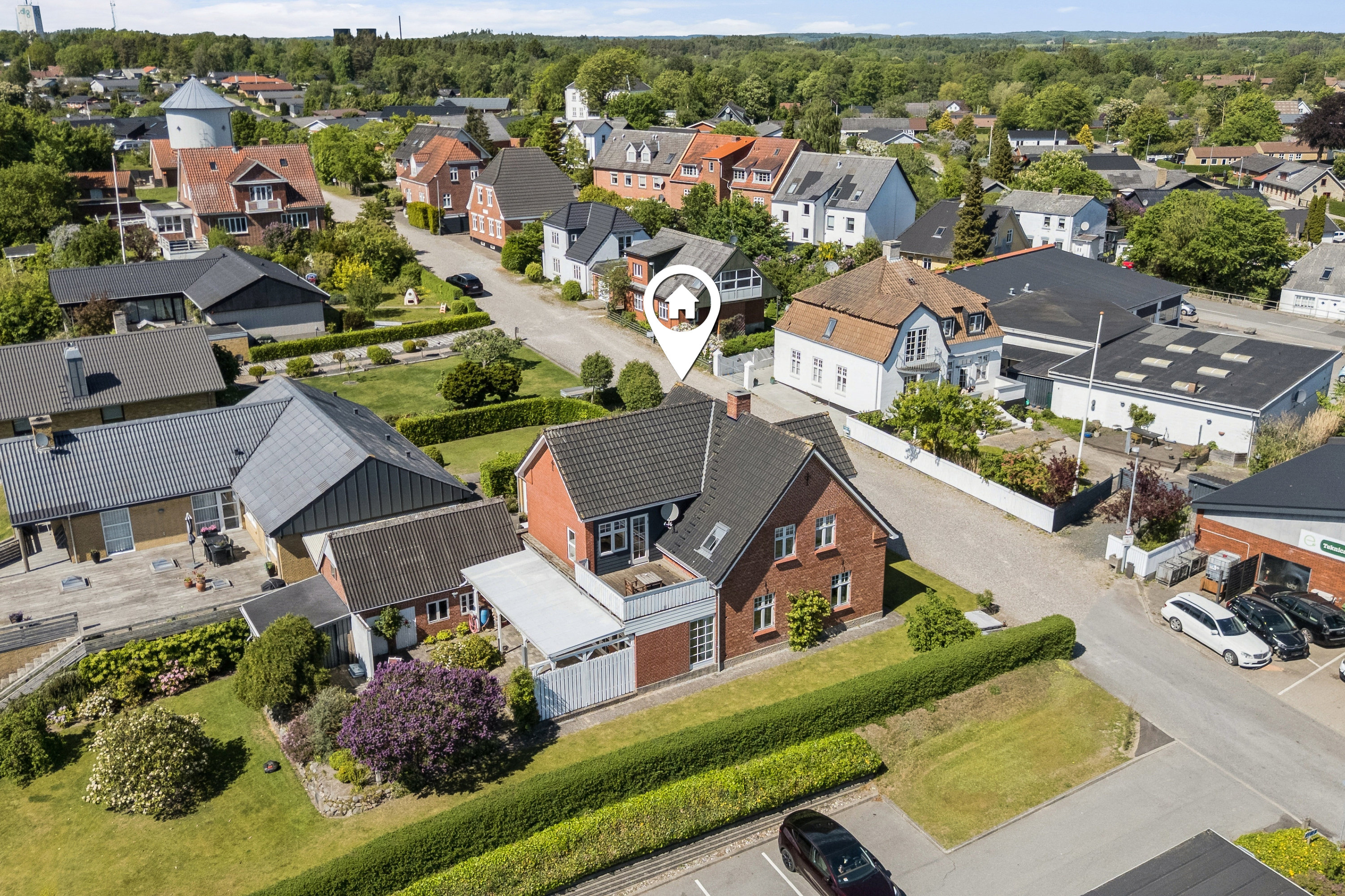 Fremhævet luftfoto billede i fuldskærmstilstand. Billede af Vandværksvej 5, 9560 Hadsund