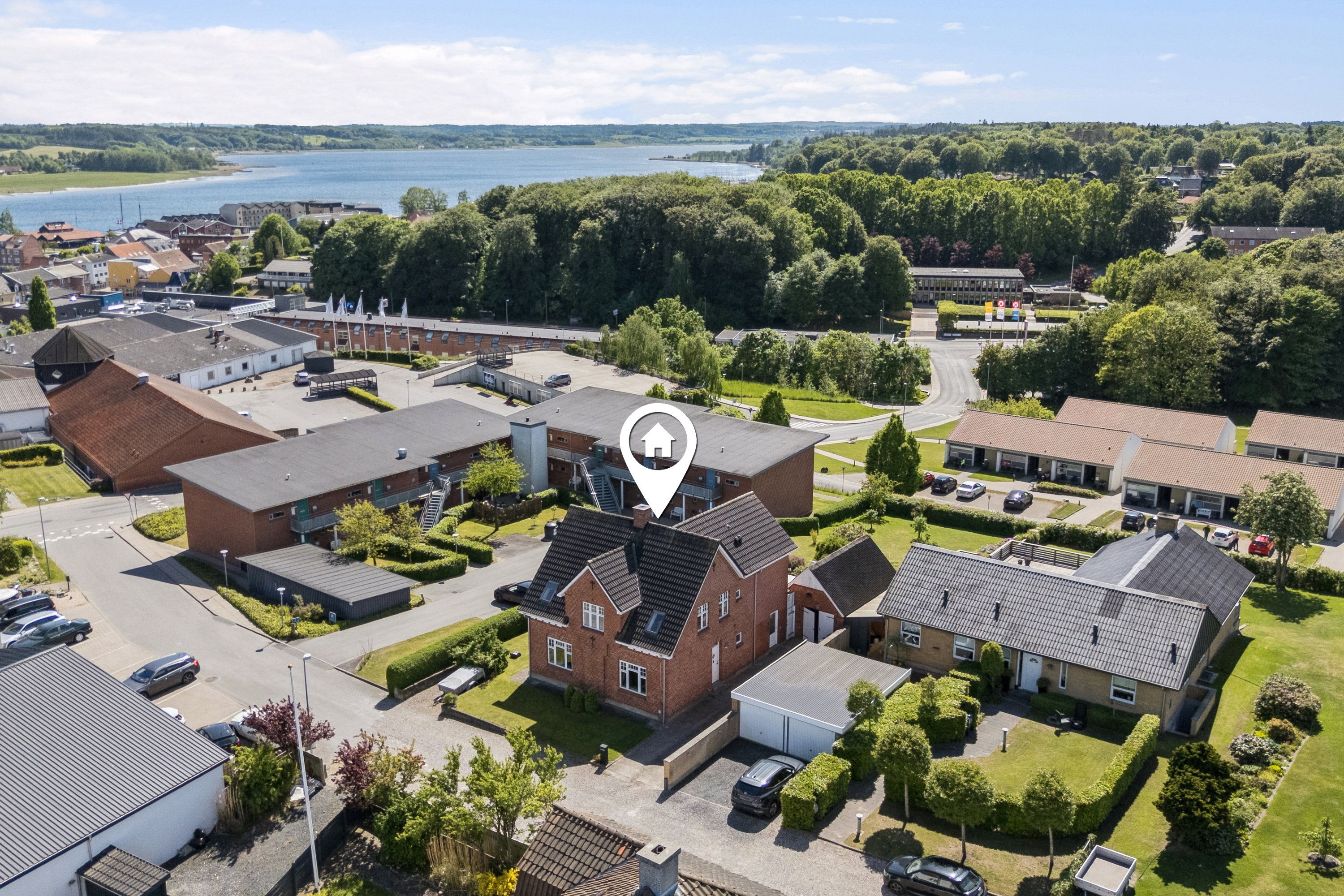 Fremhævet luftfoto billede i fuldskærmstilstand. Billede af Vandværksvej 5, 9560 Hadsund
