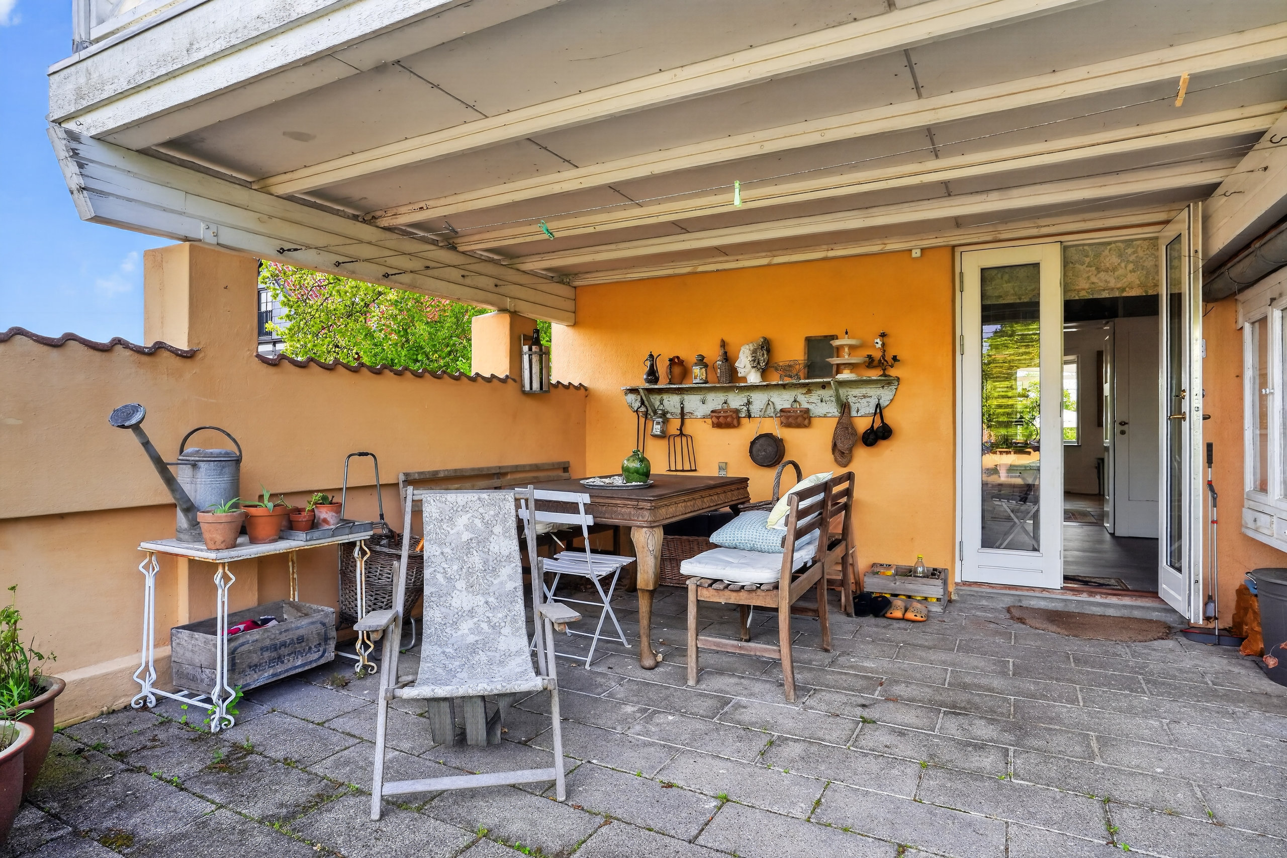 Fremhævet terrasse billede i fuldskærmstilstand. Billede af Gl Strandvej 234, 3050 Humlebæk
