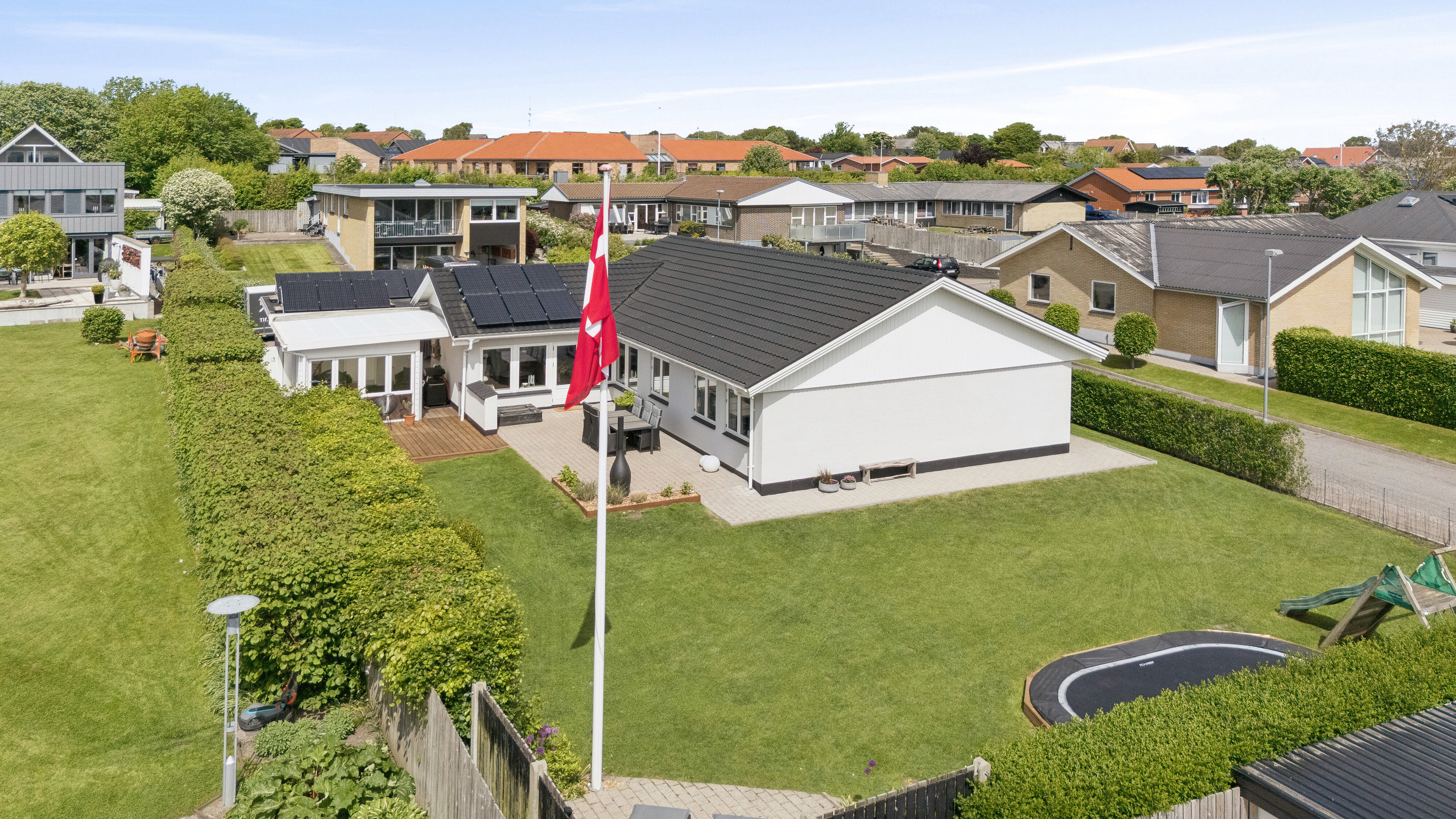 Fremhævet set fra vejen billede i fuldskærmstilstand. Billede af Østervang 3, 7700 Thisted