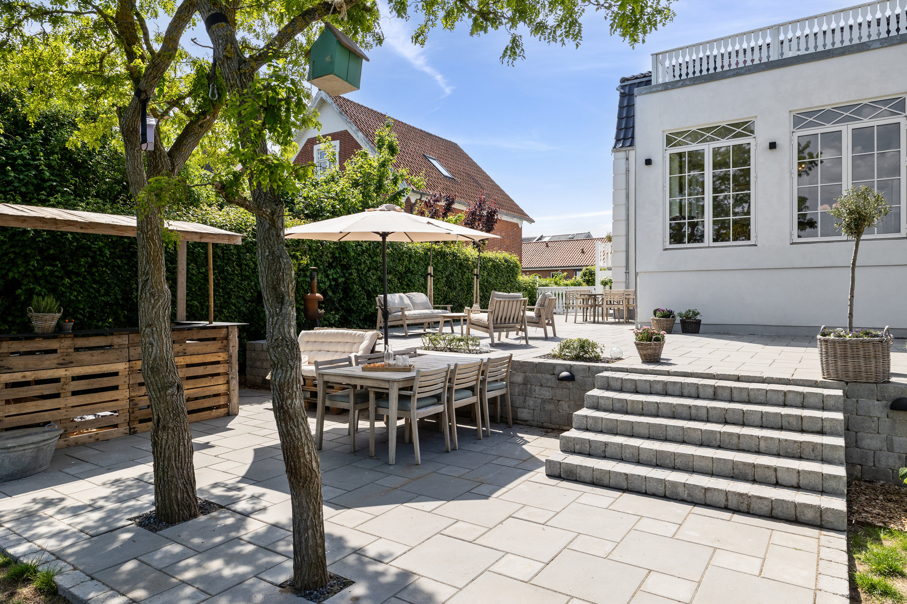 Fremhævet terrasse billede i fuldskærmstilstand. Billede af Villavej 32, 8660 Skanderborg