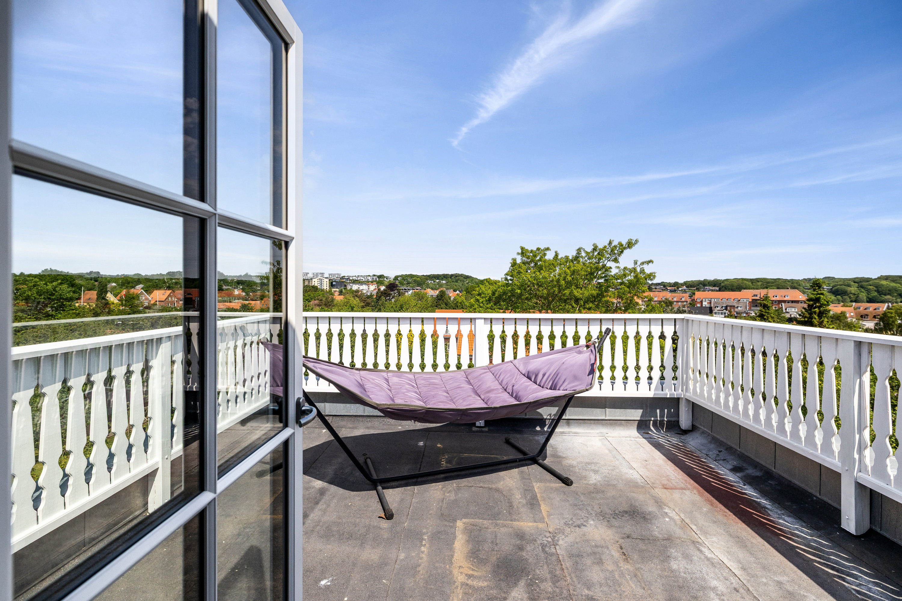 Fremhævet tagterrasse billede i fuldskærmstilstand. Billede af Villavej 32, 8660 Skanderborg