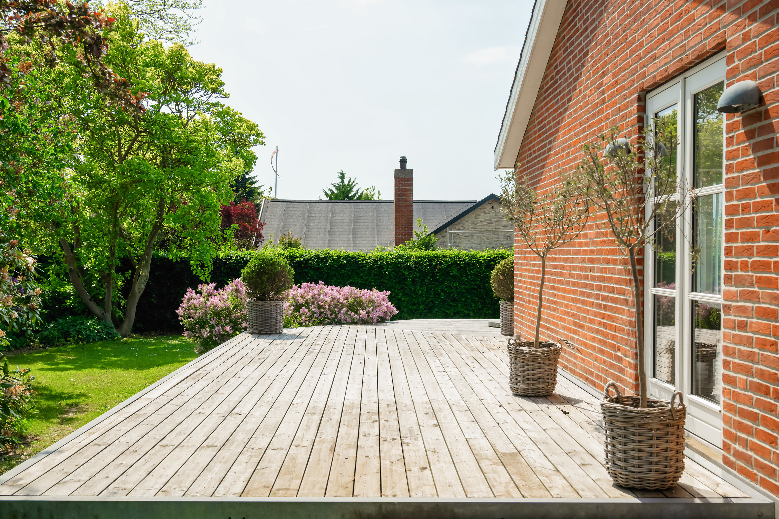 Fremhævet terrasse billede i fuldskærmstilstand. Billede af Bellingevej 16, 4800 Nykøbing F