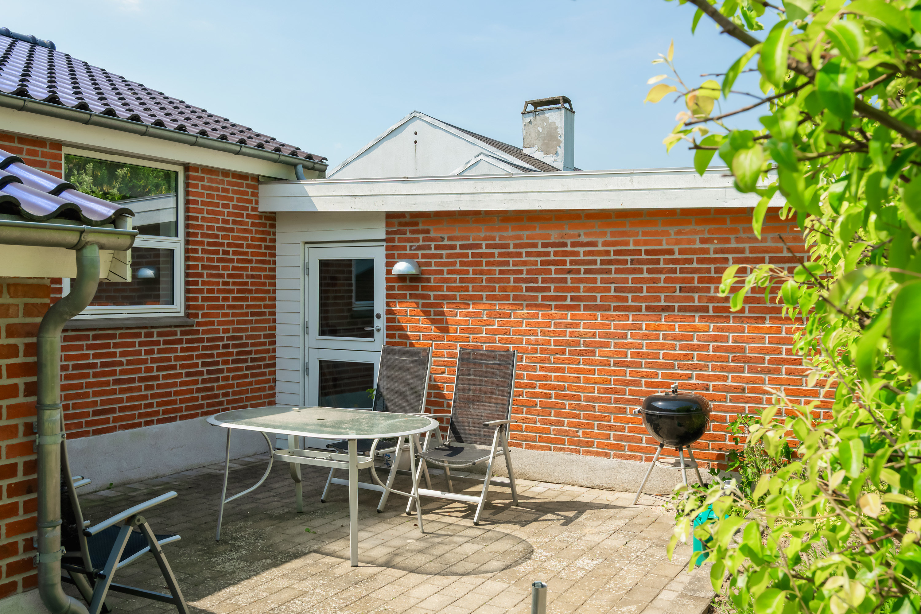 Fremhævet terrasse billede i fuldskærmstilstand. Billede af Bellingevej 16, 4800 Nykøbing F