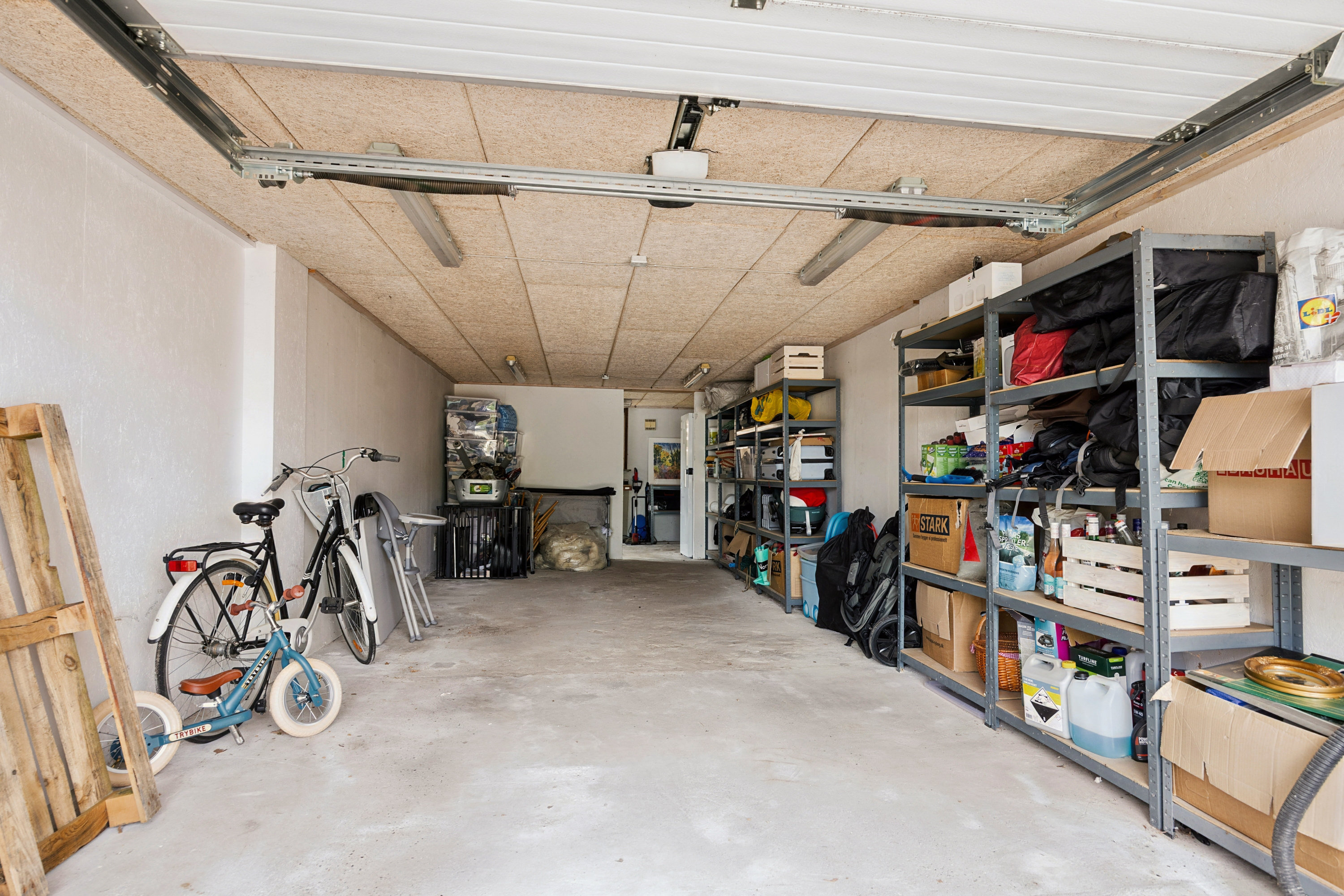 Fremhævet garage billede i fuldskærmstilstand. Billede af Jakobsgade 9, 9320 Hjallerup