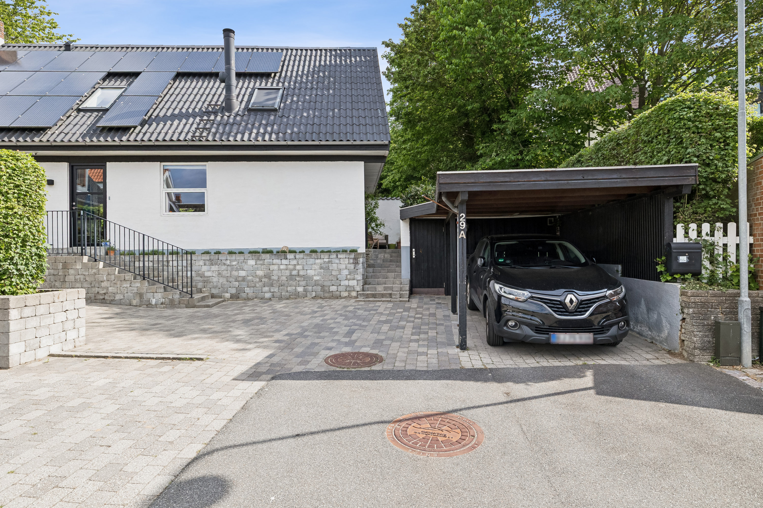 Fremhævet carport billede i fuldskærmstilstand. Billede af Niels Ebbesens Vej 29A, 8660 Skanderborg