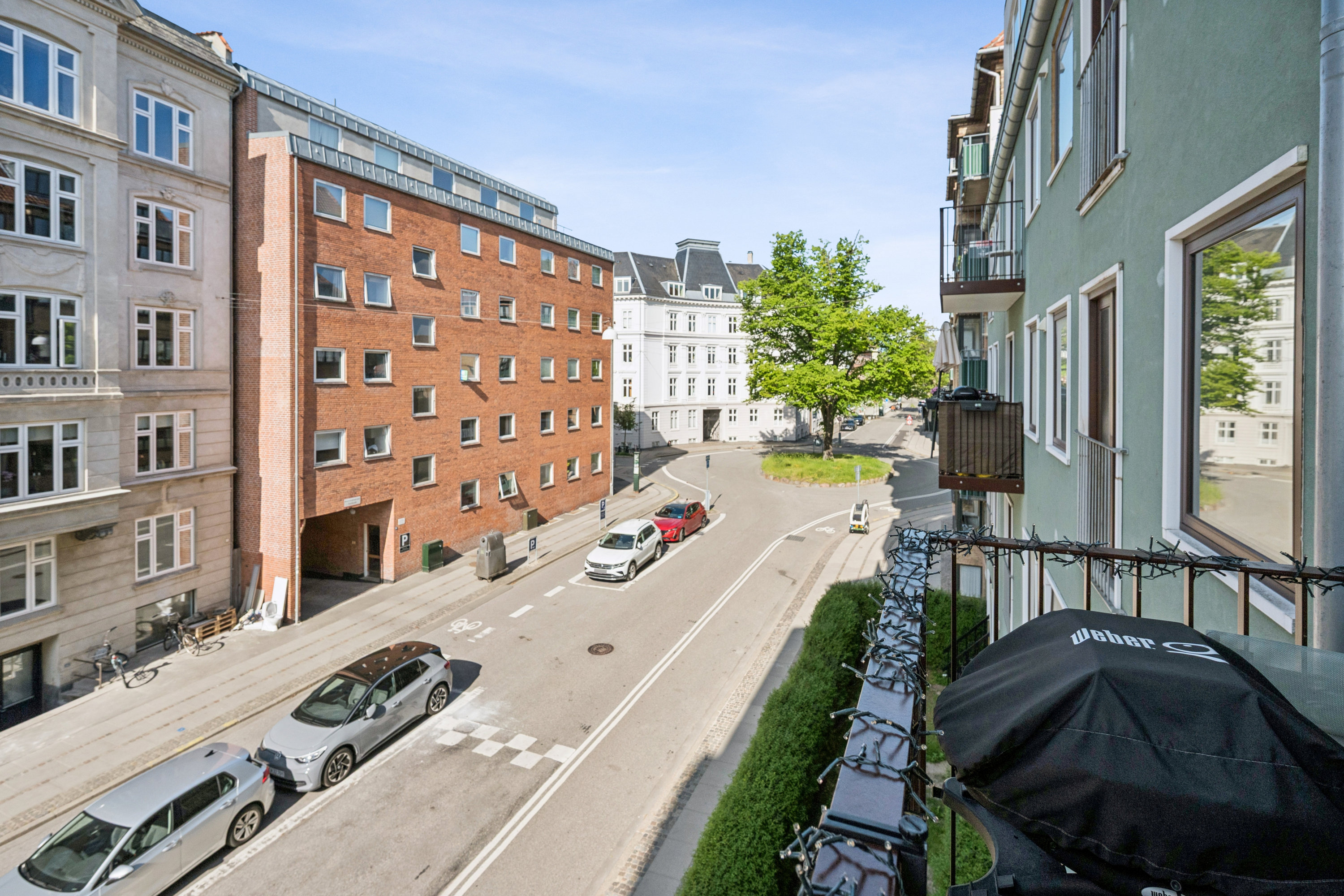 Fremhævet andet billede i fuldskærmstilstand. Billede af Grundtvigsvej 4, 2. tv., 1864 Frederiksberg C