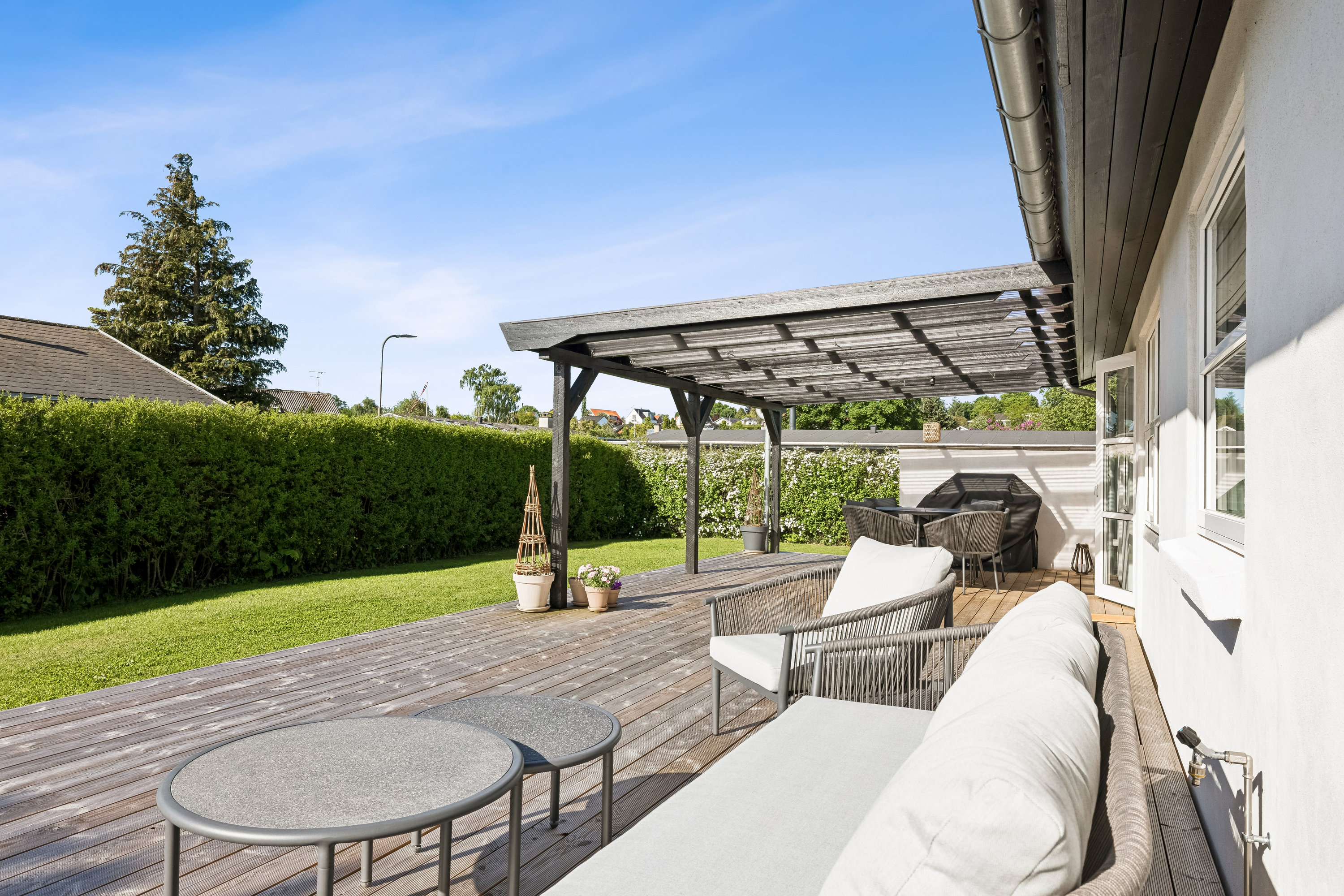 Fremhævet terrasse billede i fuldskærmstilstand. Billede af Midgårdsvej 53, 8800 Viborg
