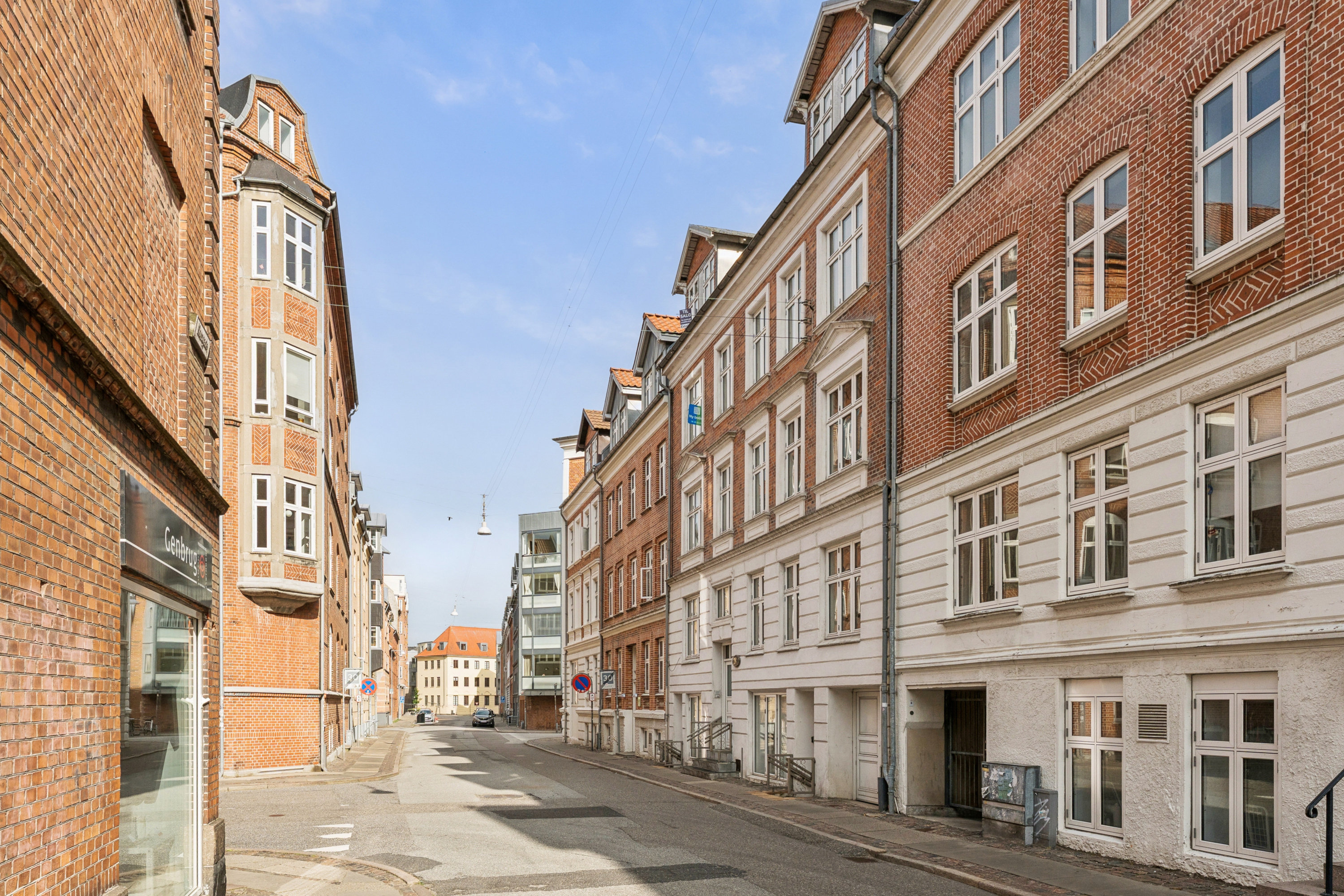 Fremhævet andet billede i fuldskærmstilstand. Billede af Korsgade 28, 2. tv., 9000 Aalborg