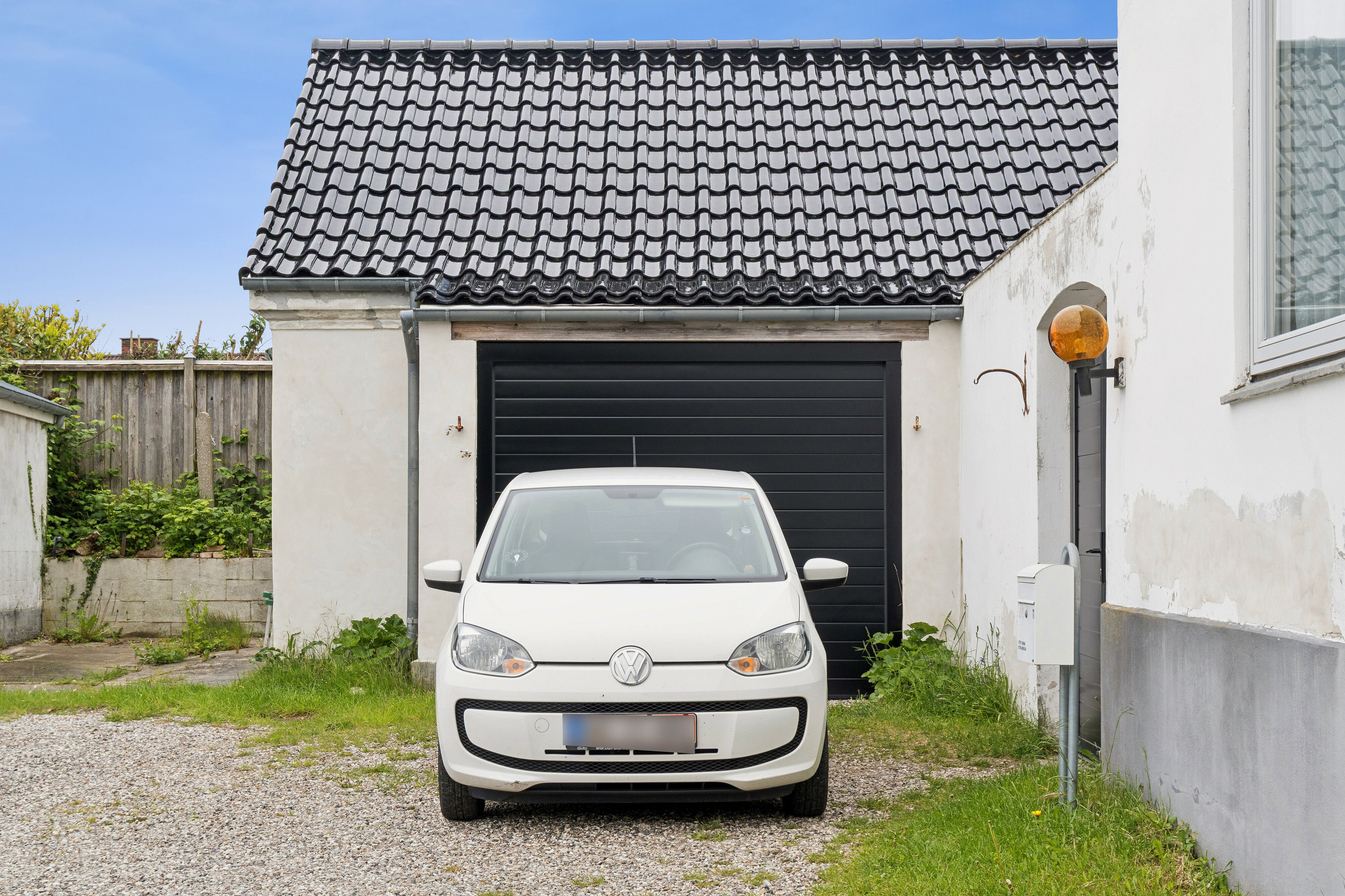 Fremhævet set fra vejen billede i fuldskærmstilstand. Billede af Ll Karlsmindevej 11, 3390 Hundested