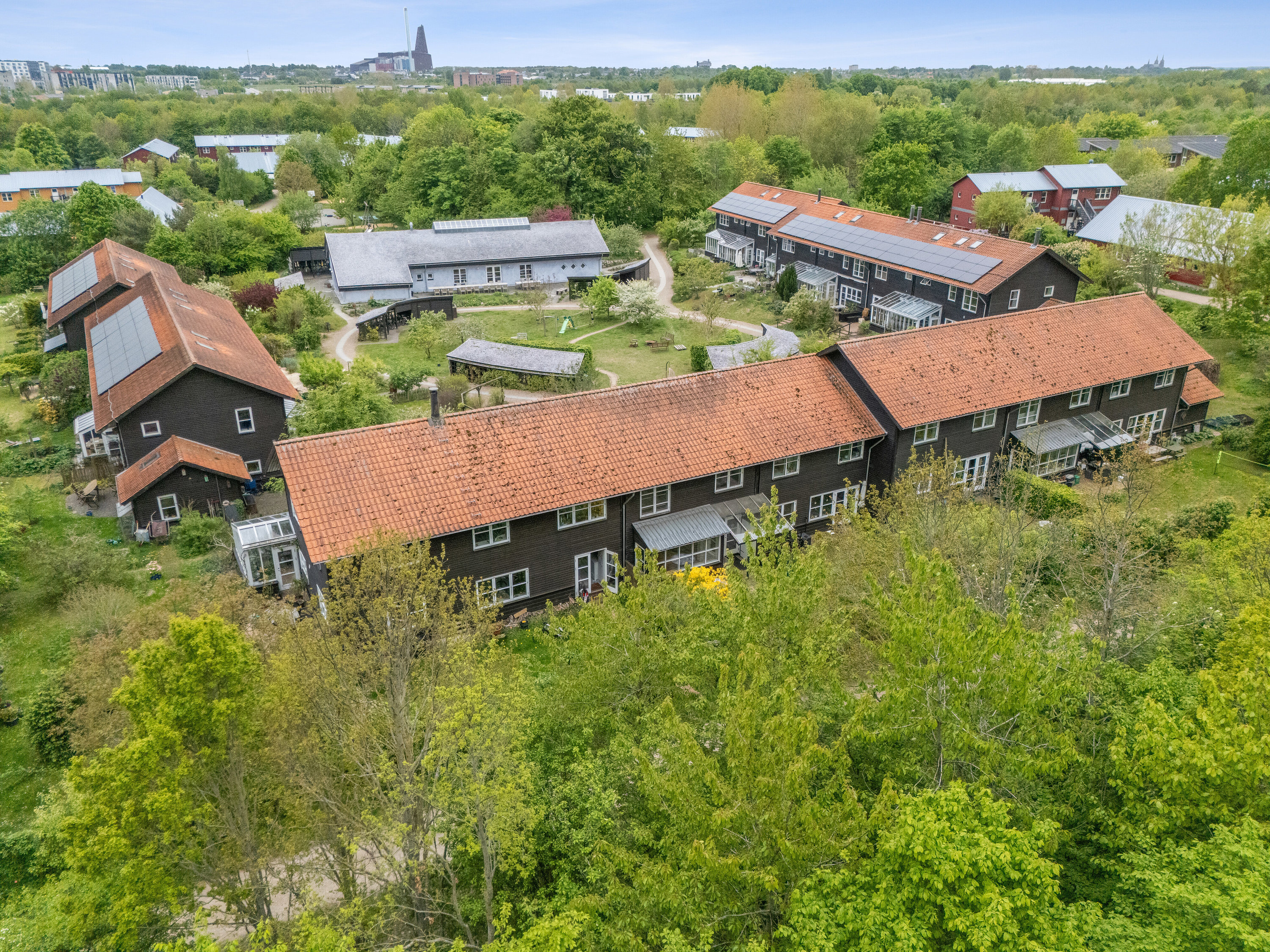 Fremhævet luftfoto billede i fuldskærmstilstand. Billede af Munksøgård 32, Himmelev, 4000 Roskilde